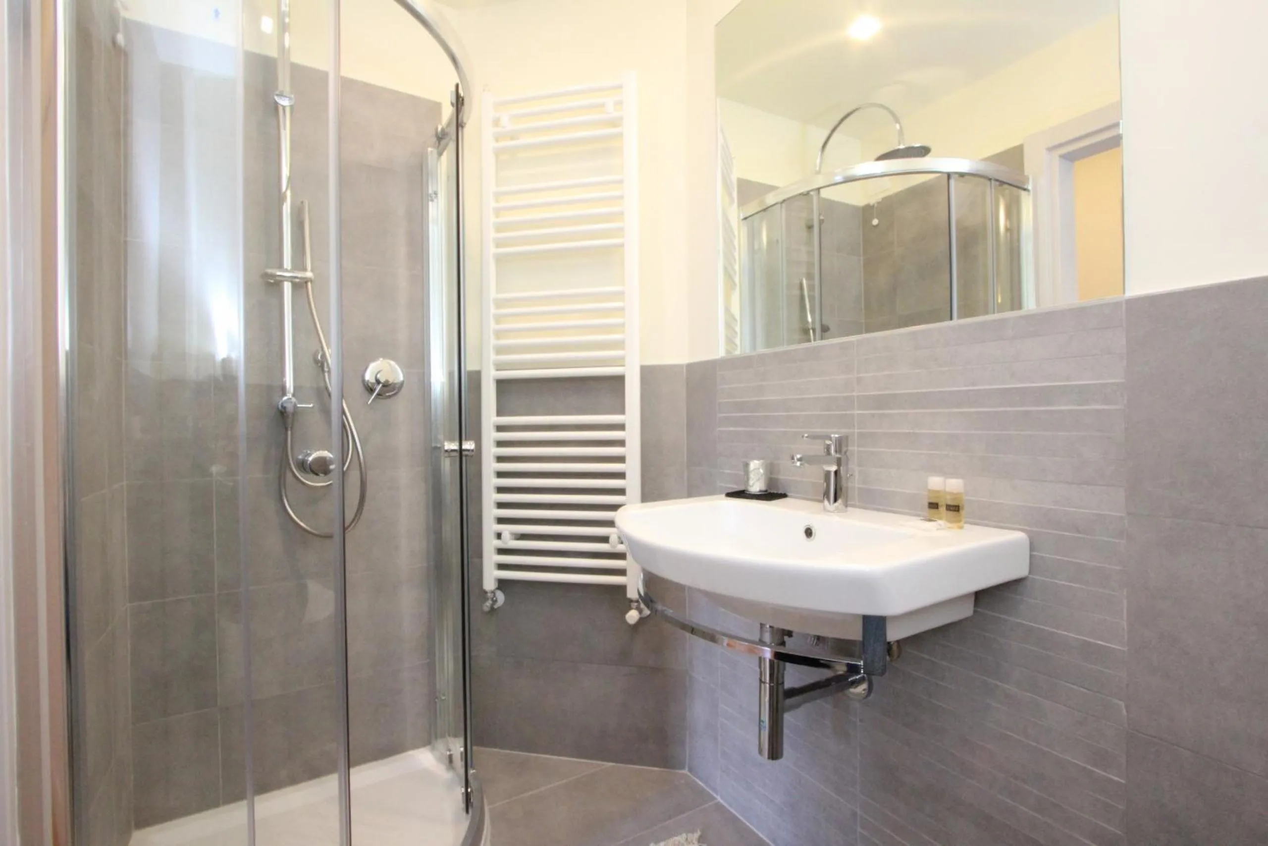 Bathroom in City Apartments Salute-Accademia
