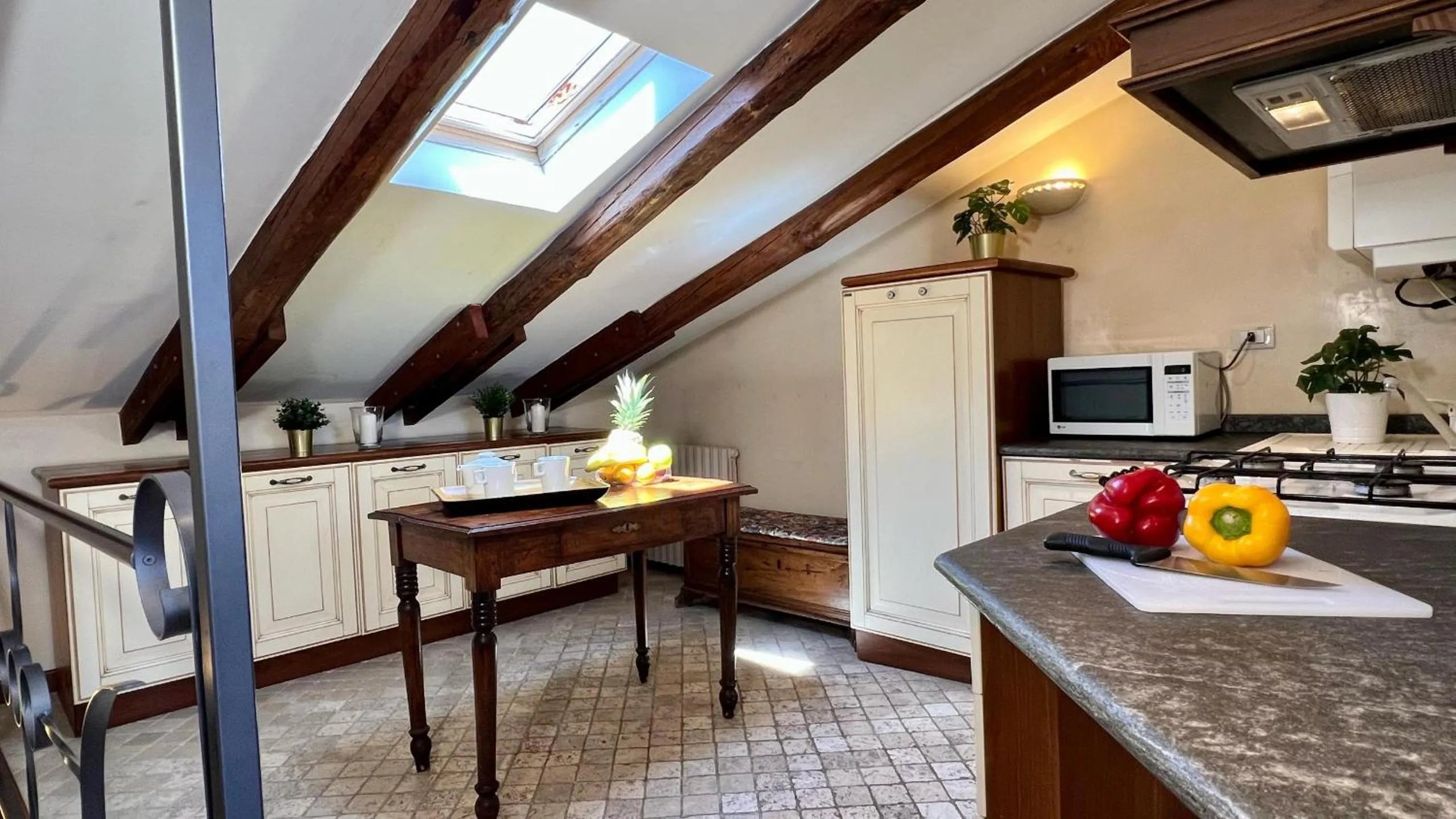 Kitchen or kitchenette in City Apartments Salute-Accademia