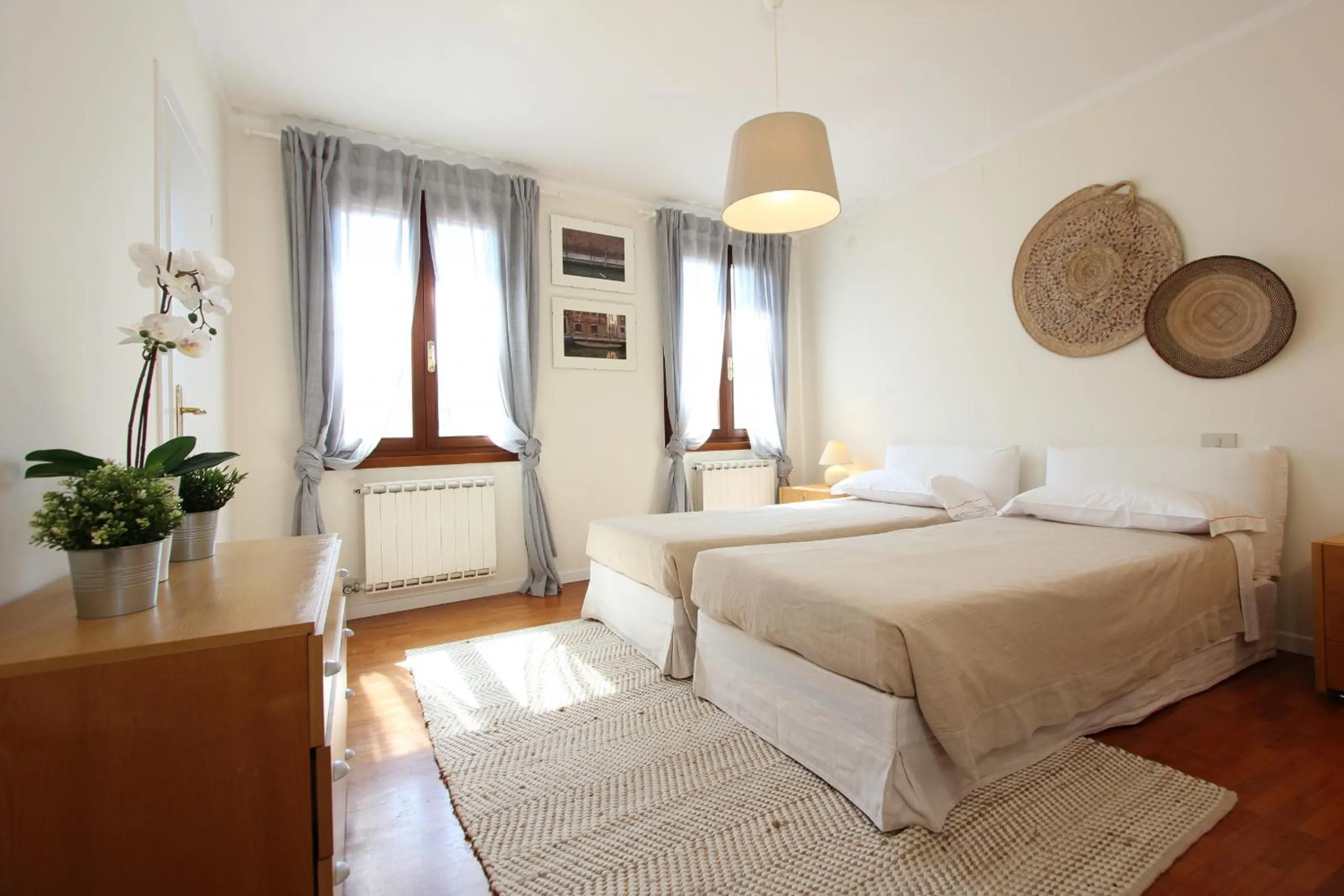 Bed in City Apartments Salute-Accademia