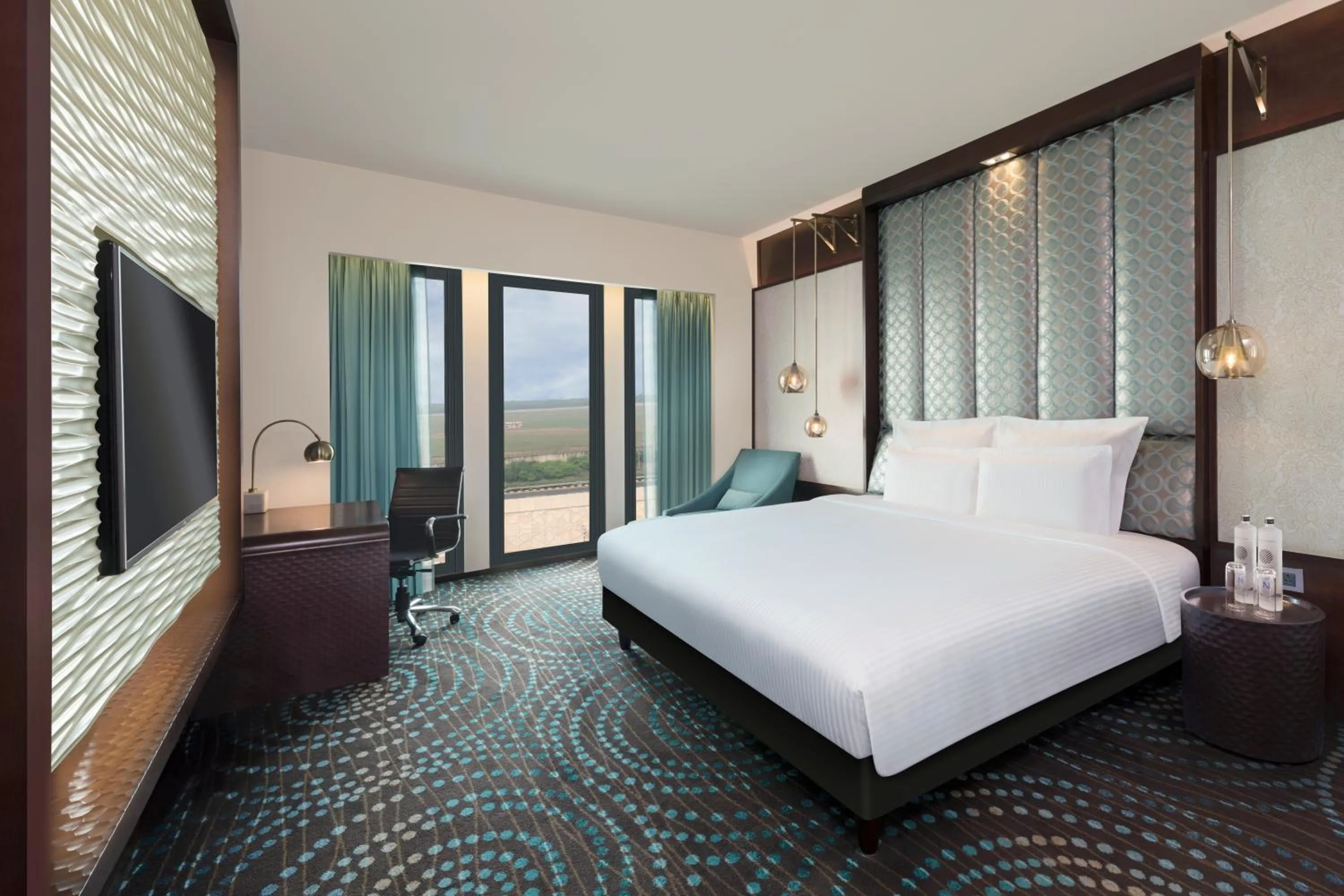 Bedroom, Bed in Pullman New Delhi Aerocity