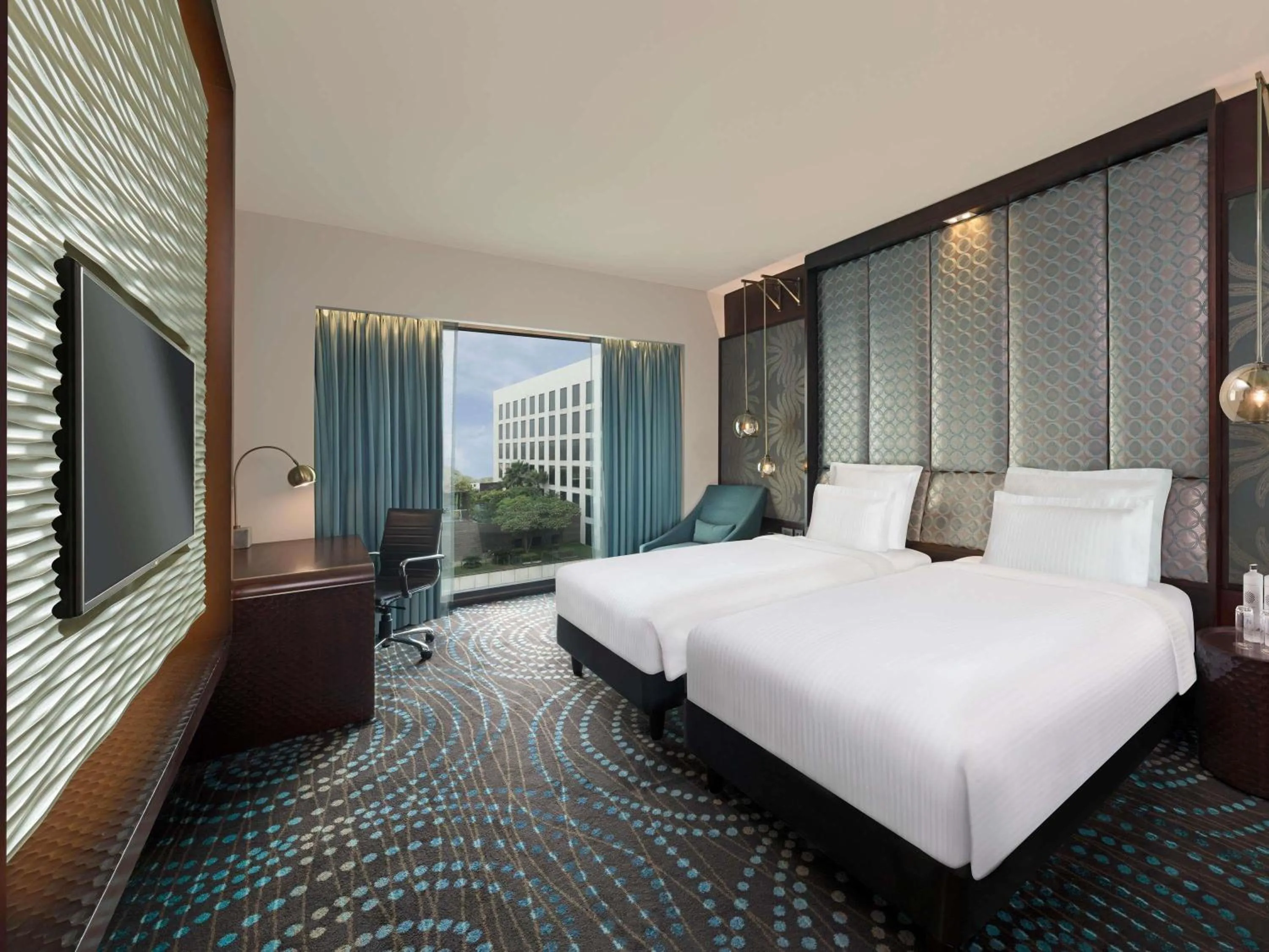 Bedroom, Bed in Pullman New Delhi Aerocity