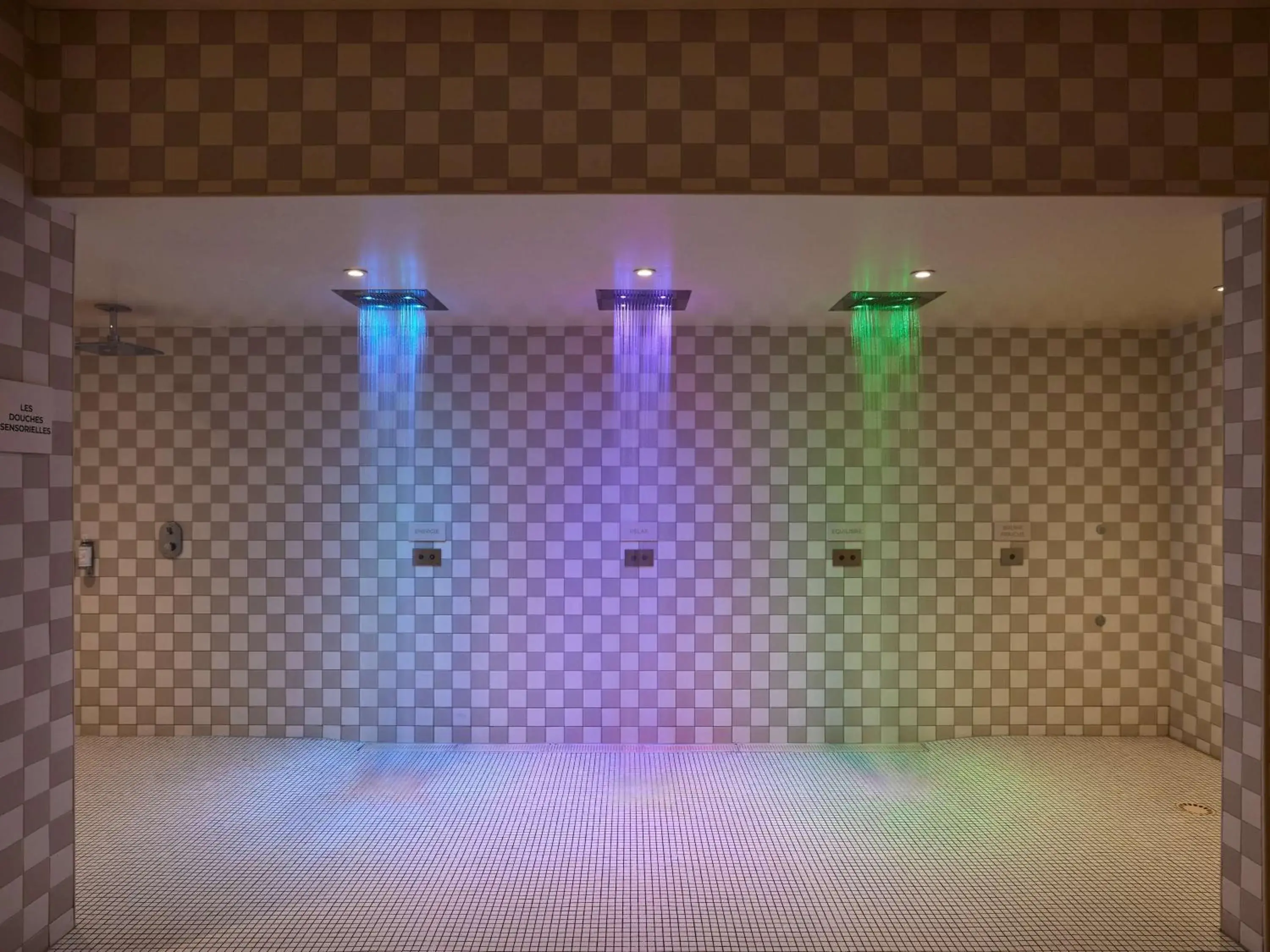 Spa and wellness centre/facilities in Cures Marines Hotel Thalasso & Spa Trouville - MGallery Collection Spa and wellness centre/facilities in Cures Marines Hotel Thalasso & Spa Trouville - MGallery Collection