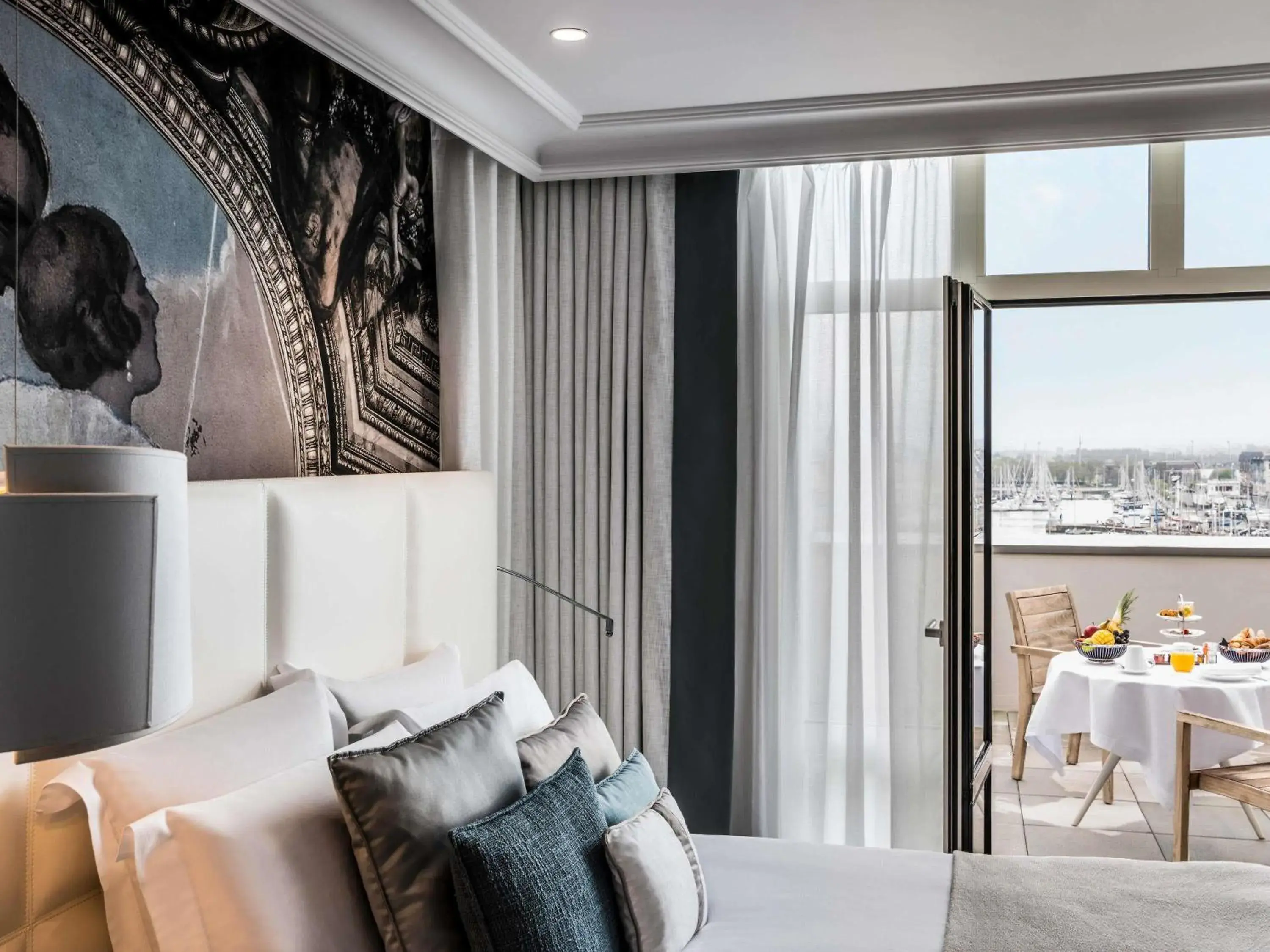 Bedroom in Cures Marines Hotel Thalasso & Spa Trouville - MGallery Collection Bedroom in Cures Marines Hotel Thalasso & Spa Trouville - MGallery Collection