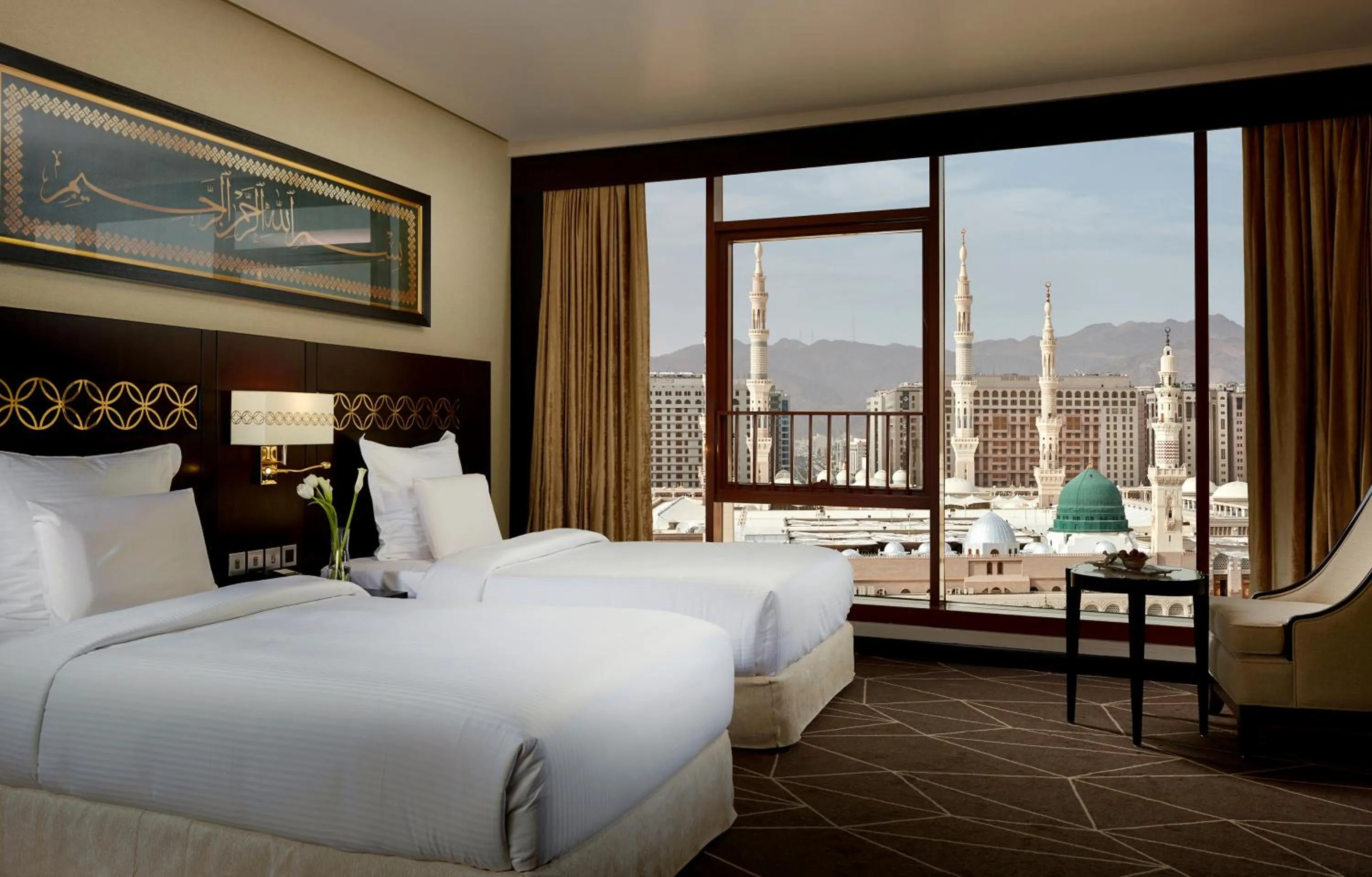 Photo of the whole room, Bed in Zamzam Pullman Madina