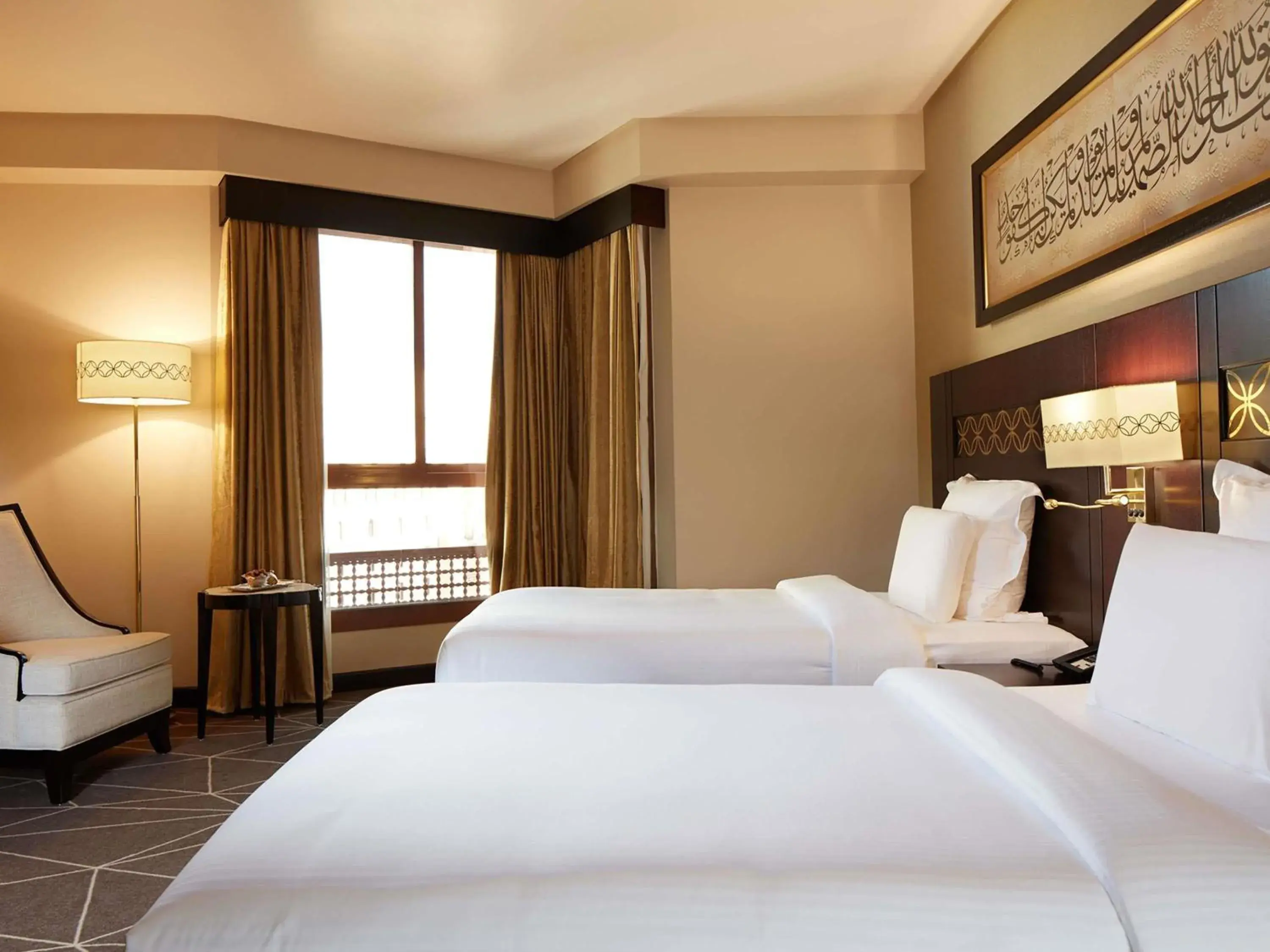 Bedroom, Bed in Zamzam Pullman Madina Bedroom, Bed in Zamzam Pullman Madina