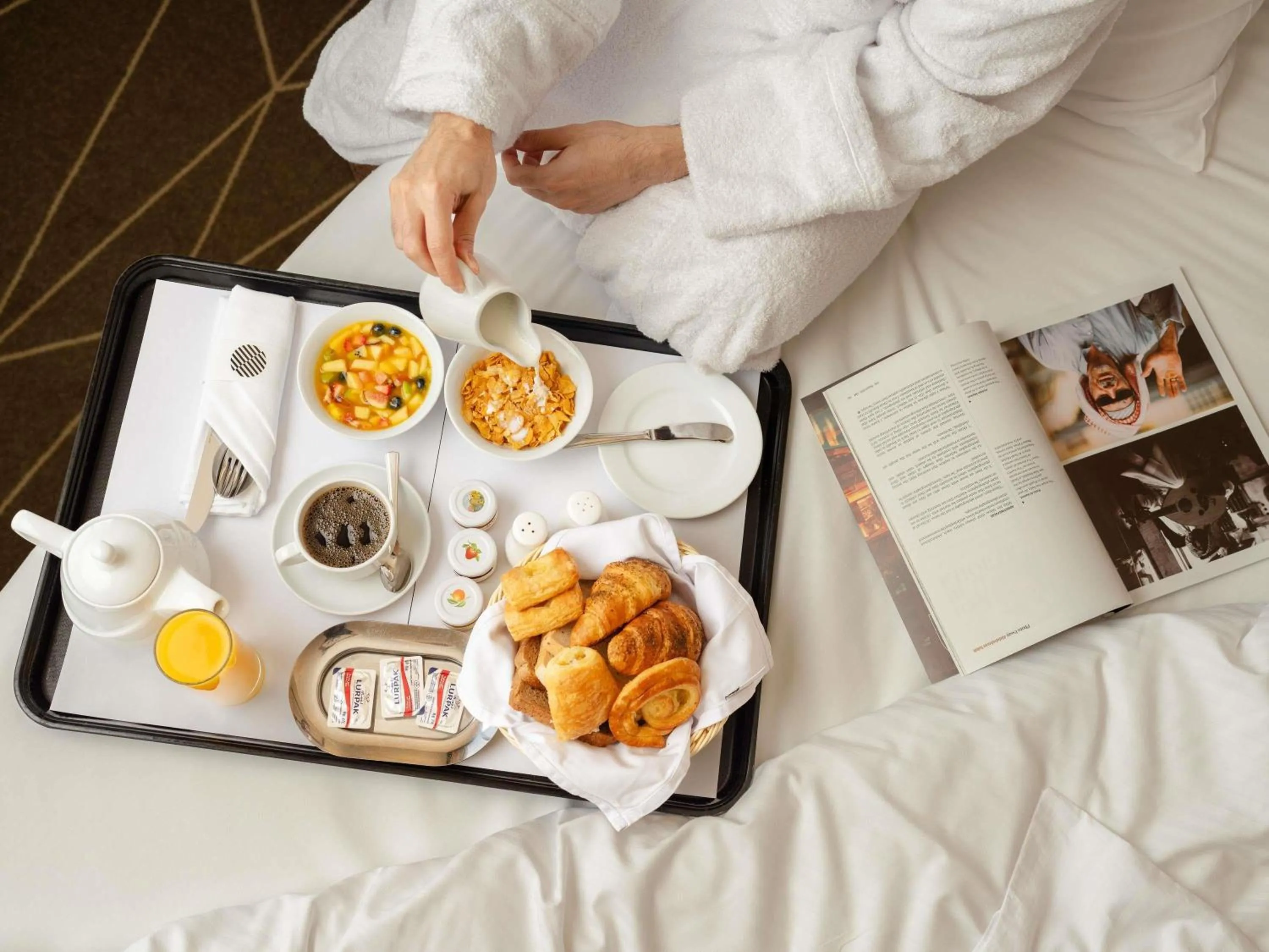 Bedroom in Zamzam Pullman Madina