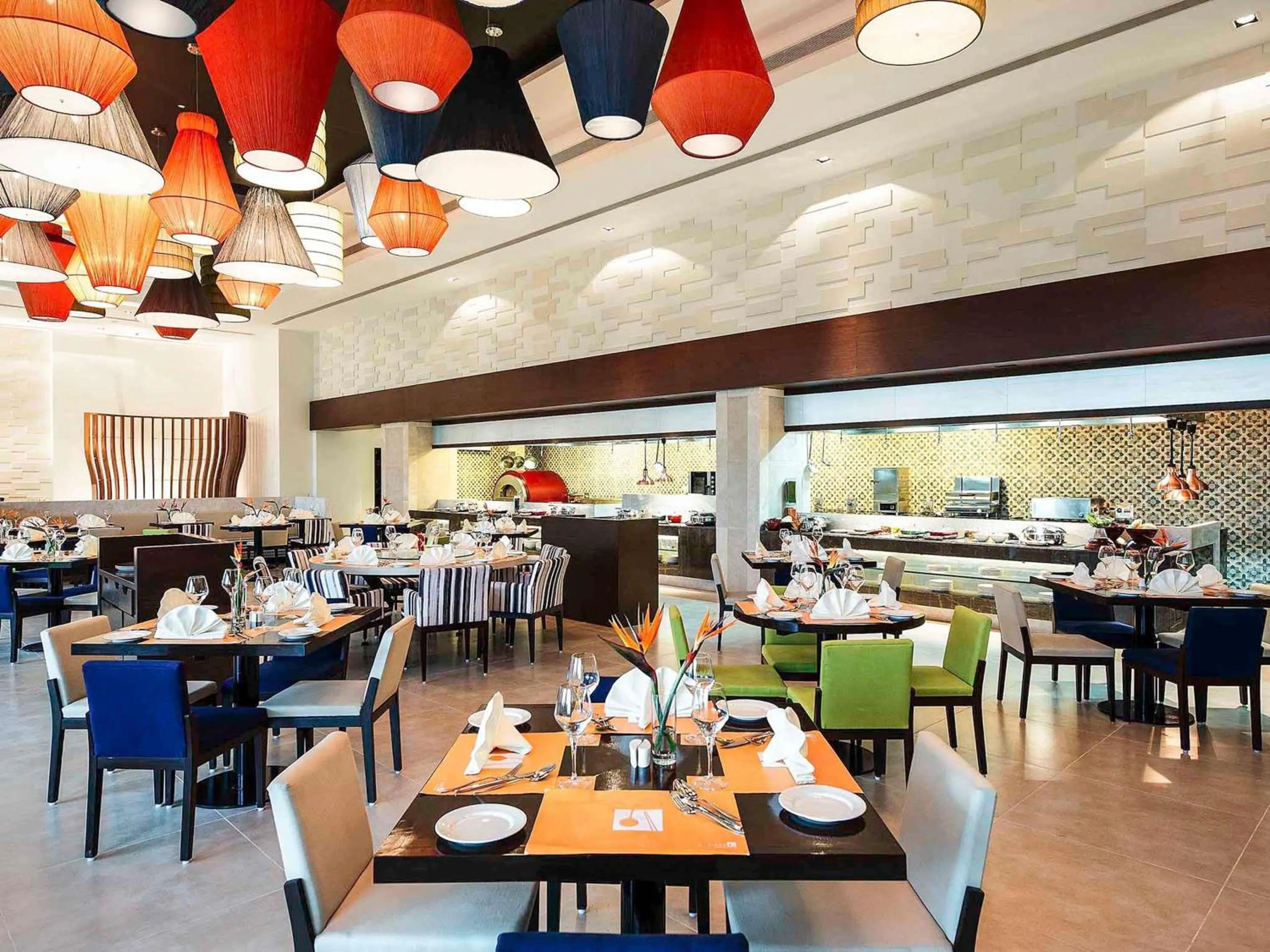 Restaurant/places to eat in Novotel Imagicaa Khopoli