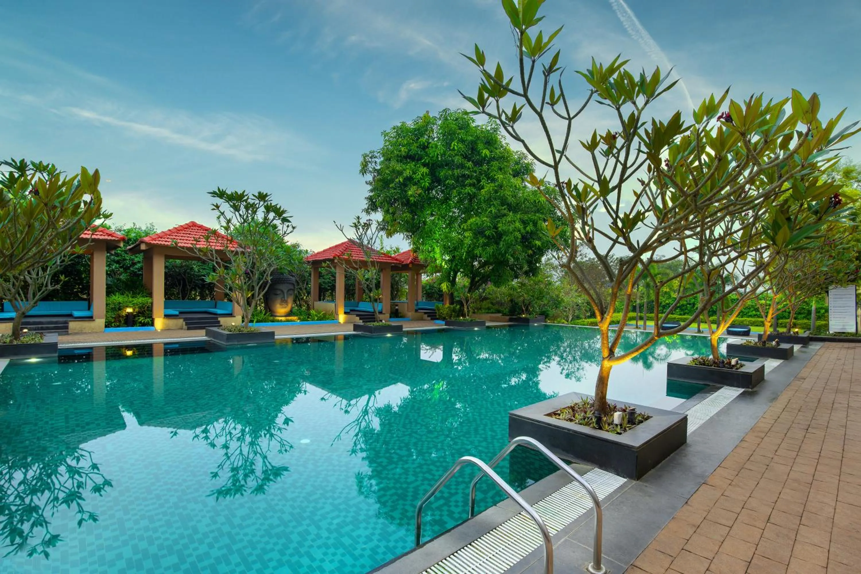 Swimming pool in Novotel Imagicaa Khopoli