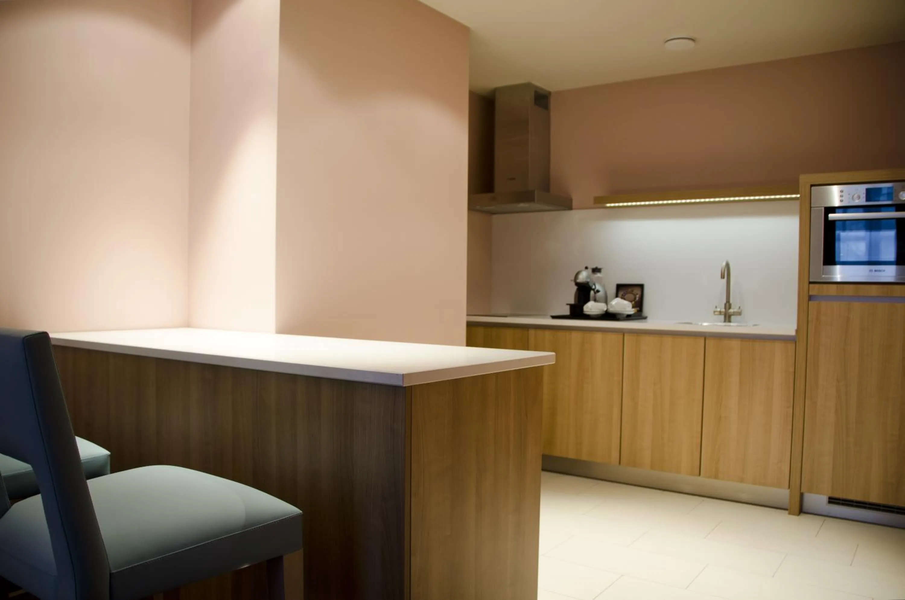 Kitchen or kitchenette in Canal House Suites at Sofitel Legend The Grand Amsterdam