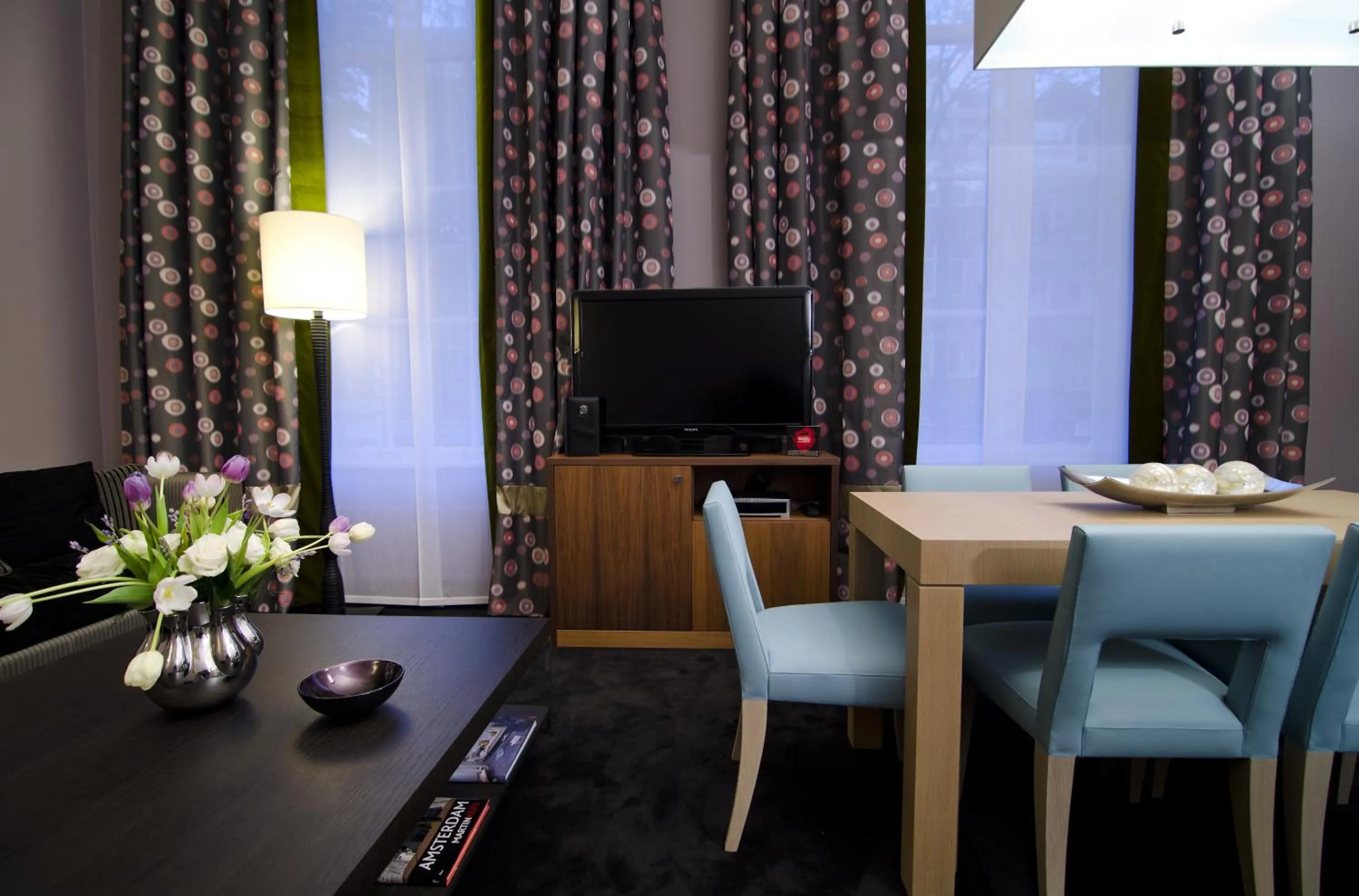 TV and multimedia in Canal House Suites at Sofitel Legend The Grand Amsterdam