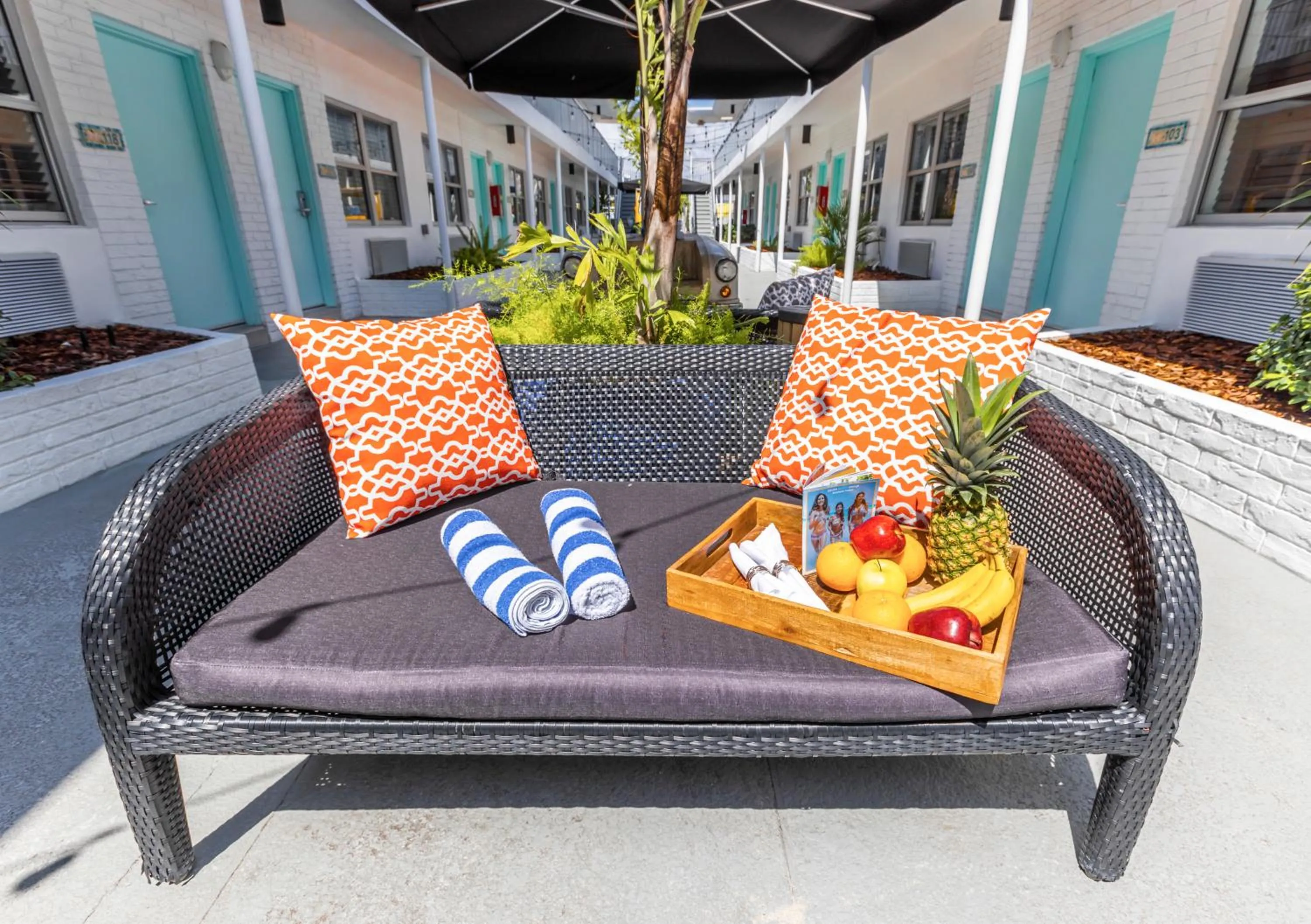 Seating area in Seaside All Suites Hotel