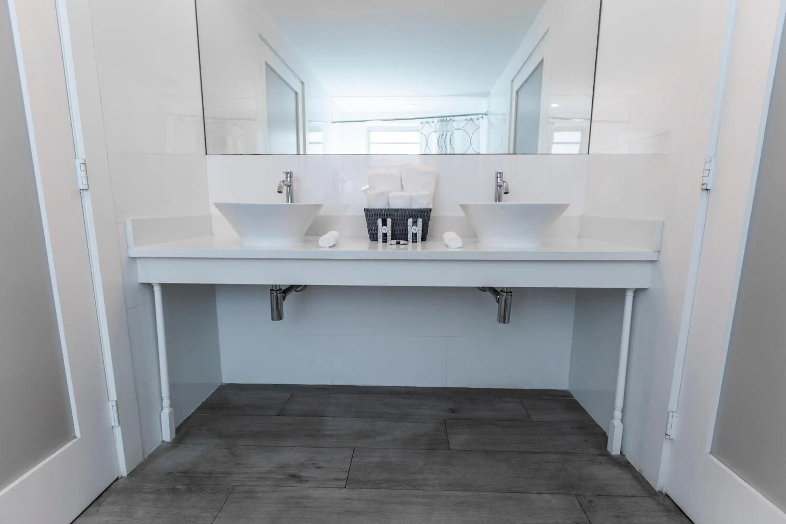 Bathroom in Seaside All Suites Hotel