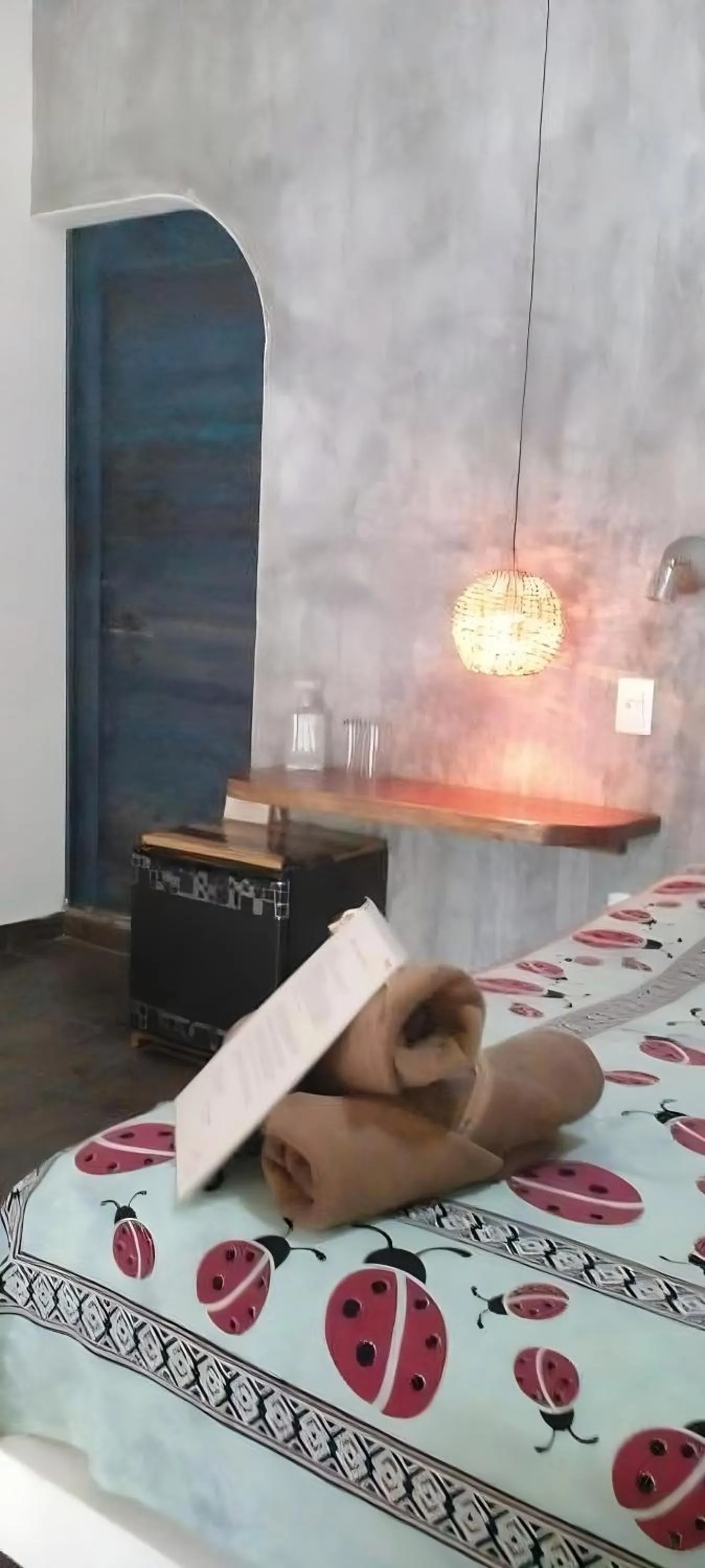 Bedroom, Bed in Zamunda Garden View