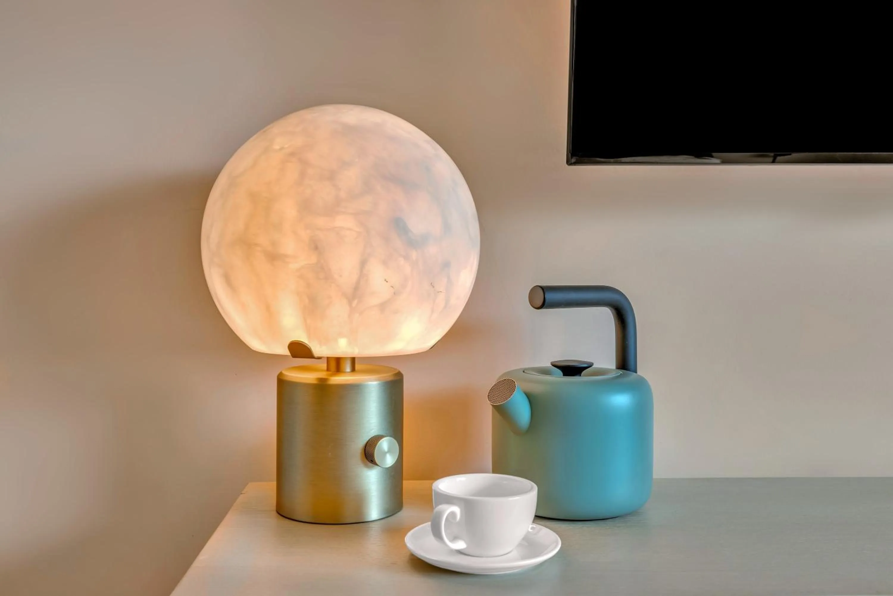 Property building in City Center Hotel By Kasa