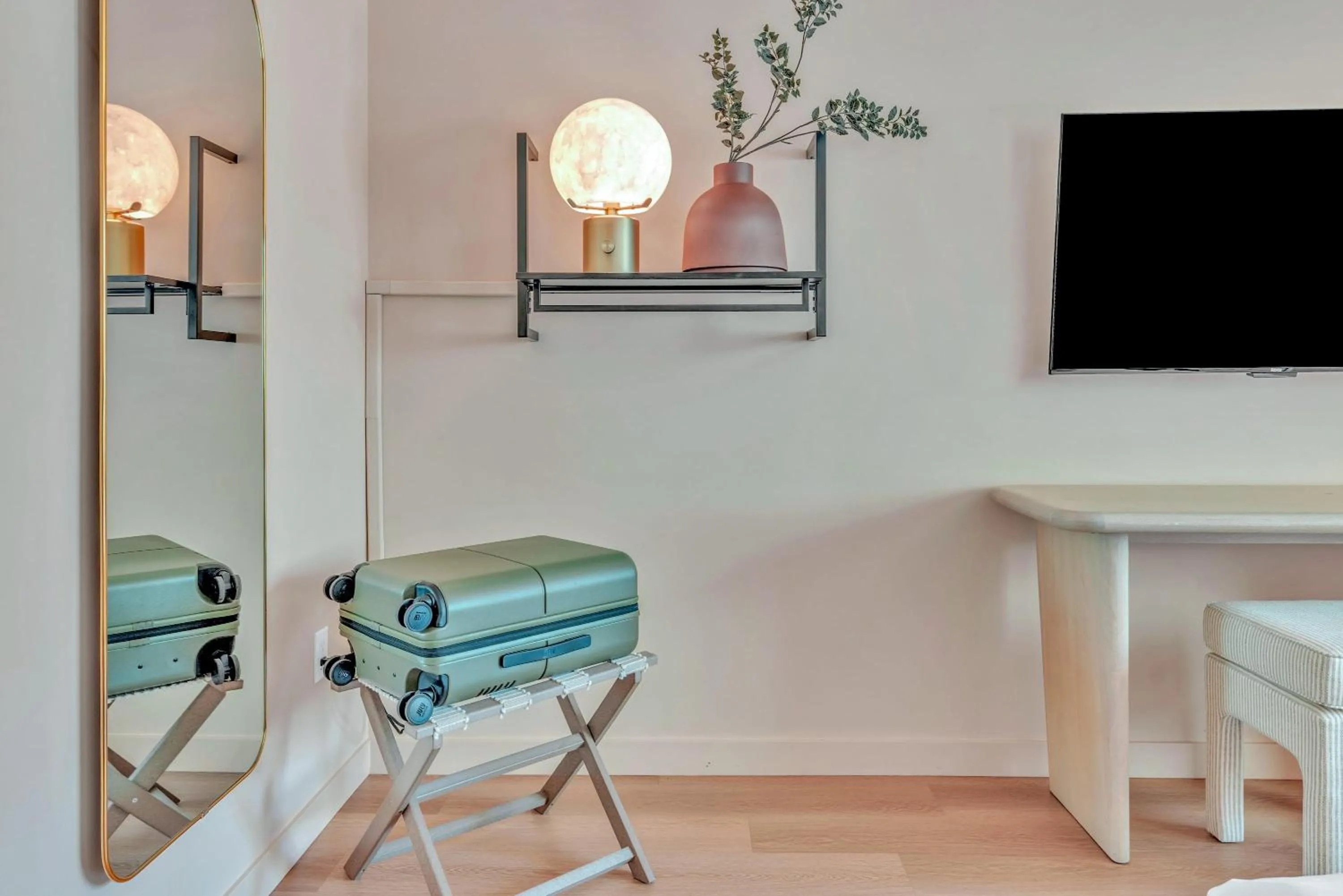 Bedroom in City Center Hotel By Kasa