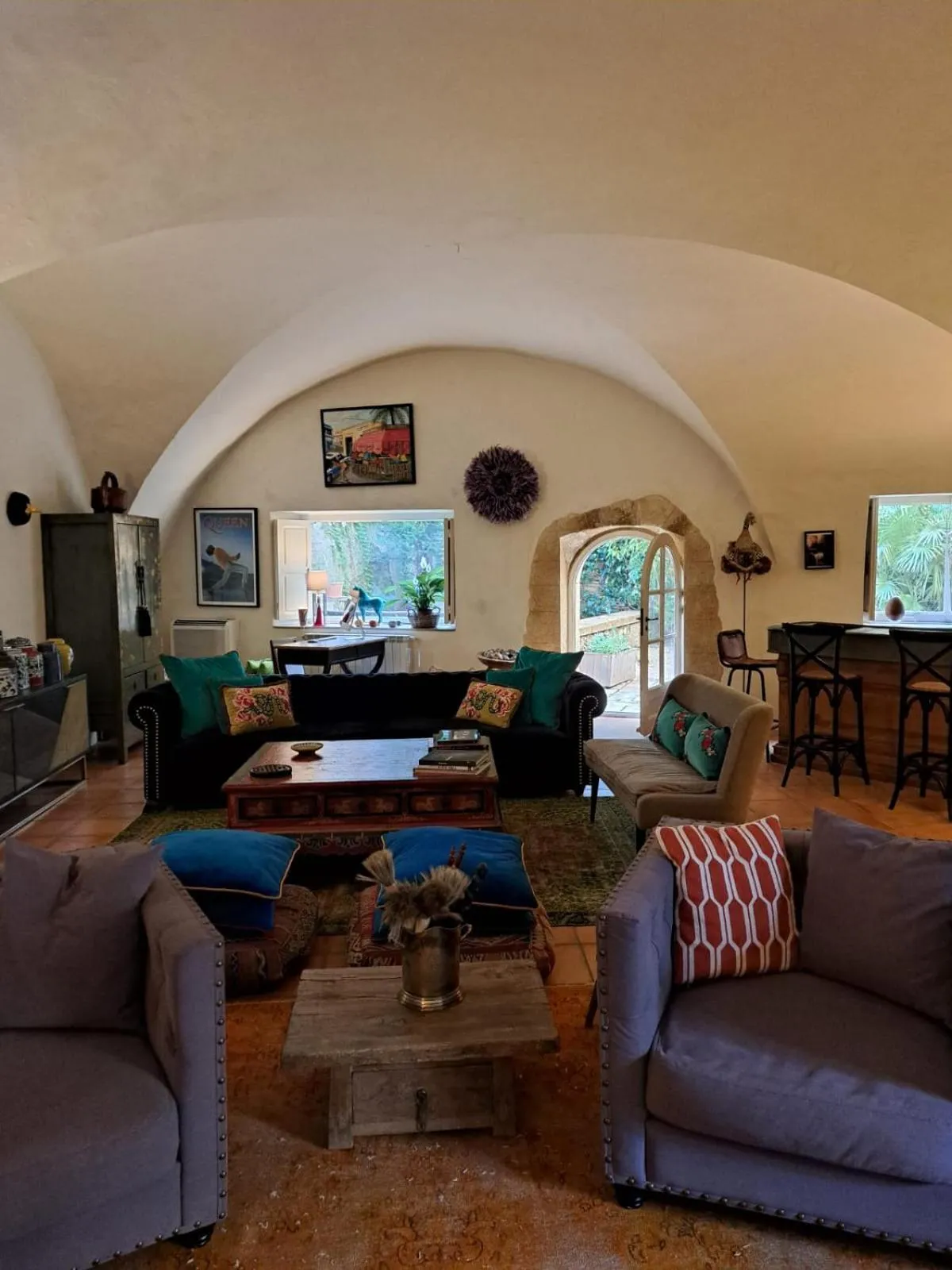 Communal lounge/ TV room in Relais Tao