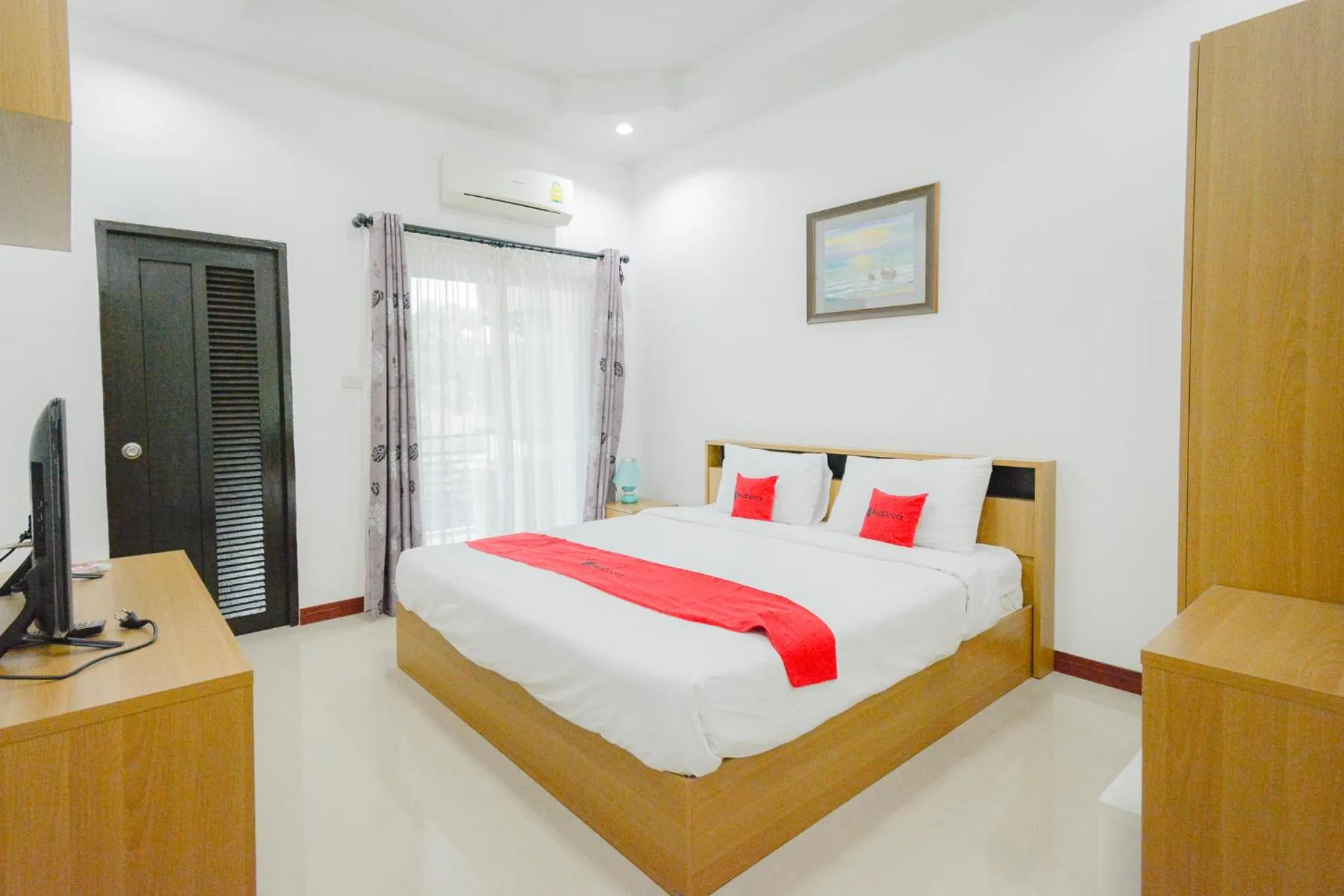 Bed in Baan Noppadol Hua Hin Resort