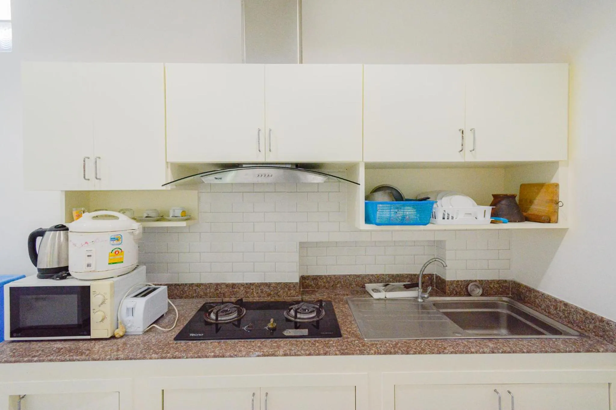 Kitchen or kitchenette in Baan Noppadol Hua Hin Resort