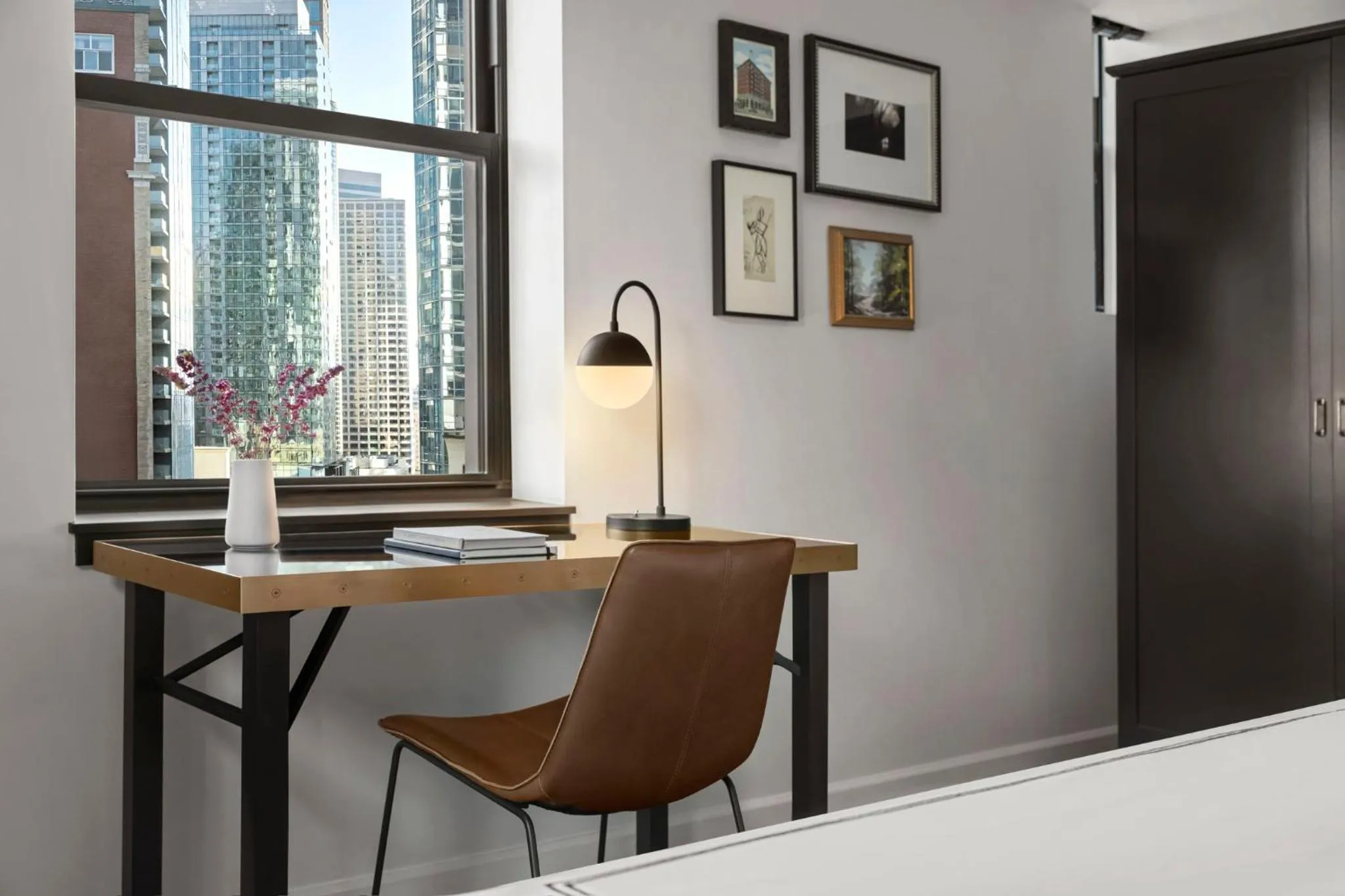 Photo of the whole room in Kimpton Palladian Hotel by IHG