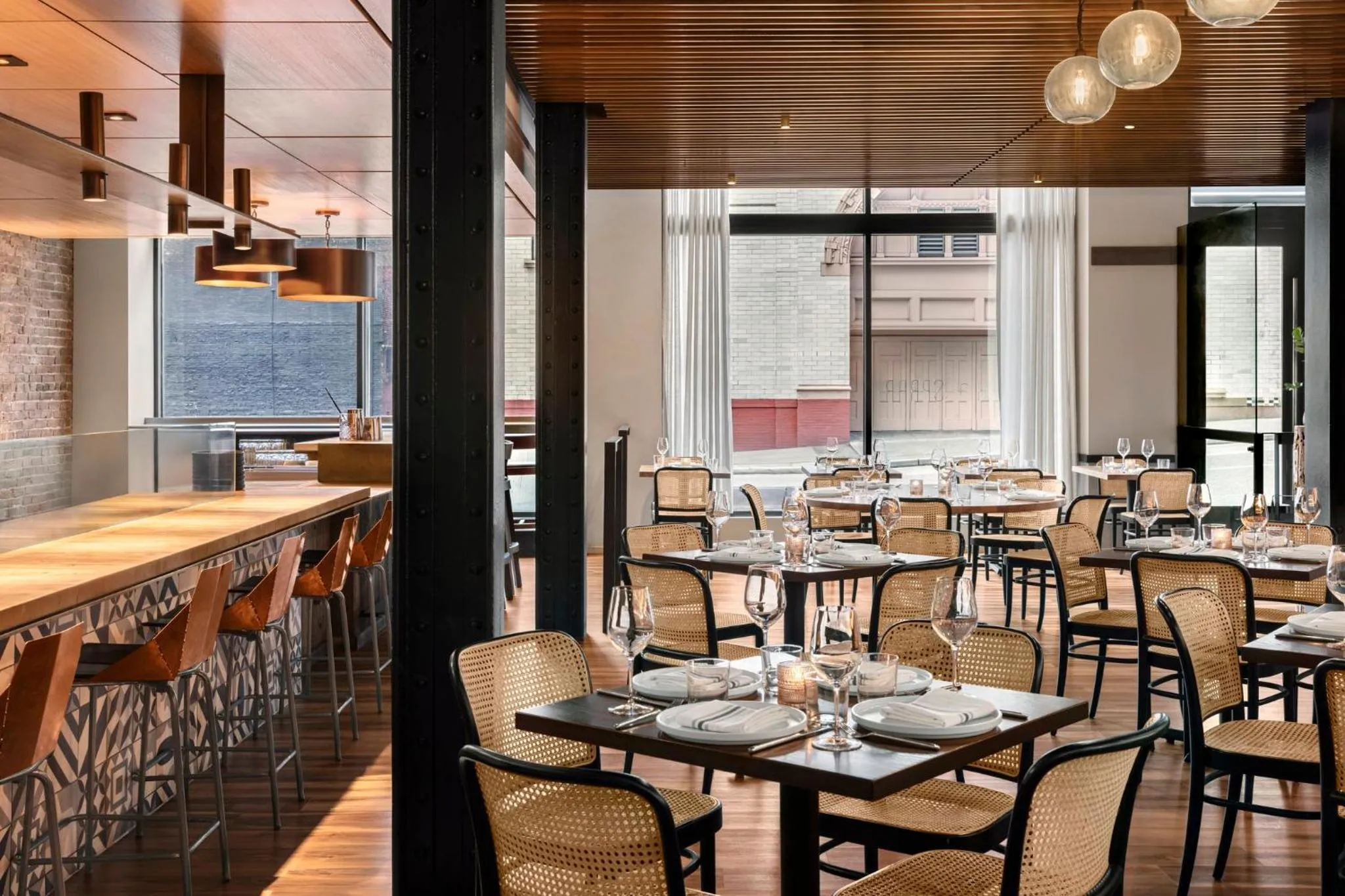 Restaurant/places to eat in Kimpton Palladian Hotel by IHG