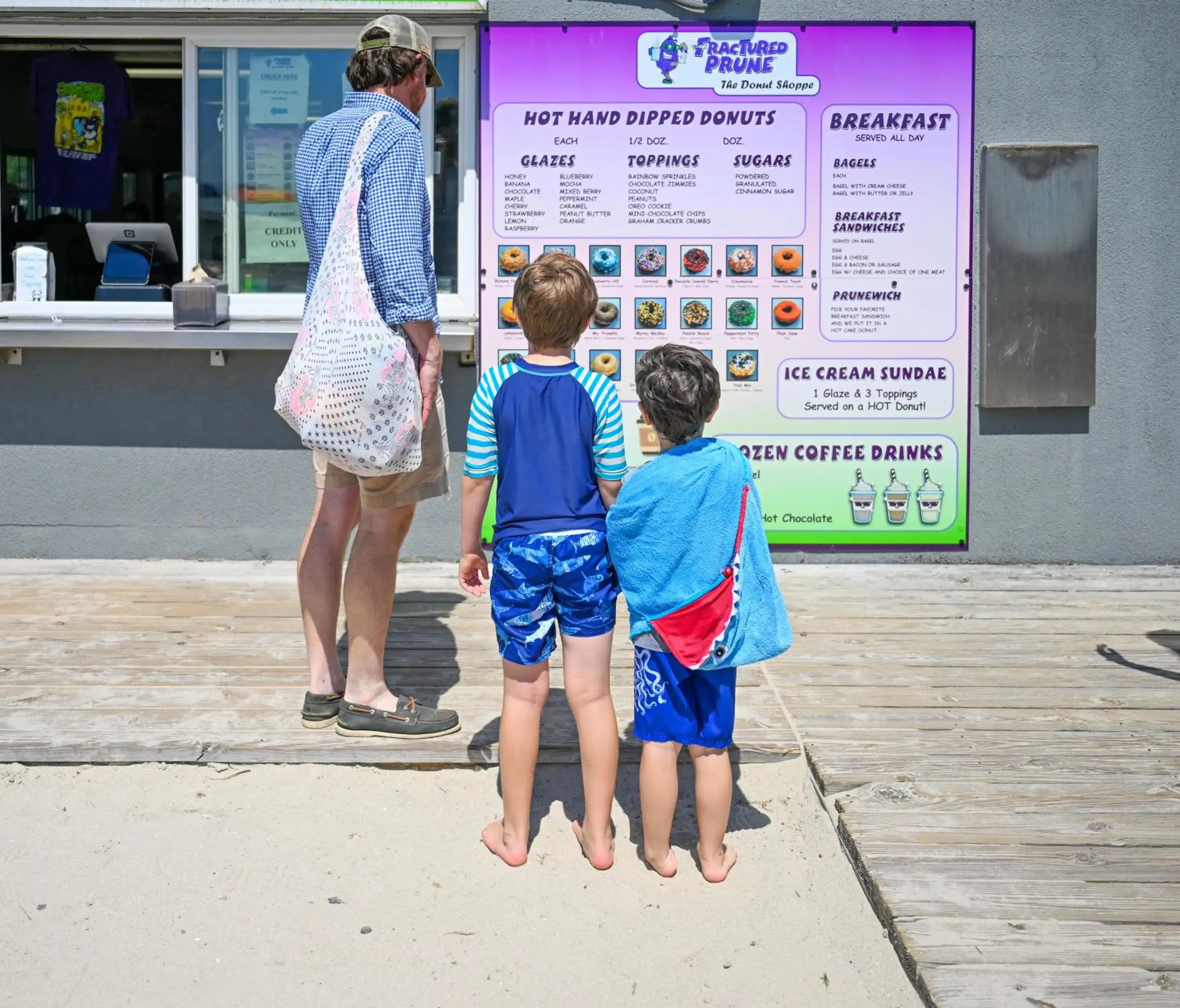 Food in Commander Hotel & Suites Food in Commander Hotel & Suites