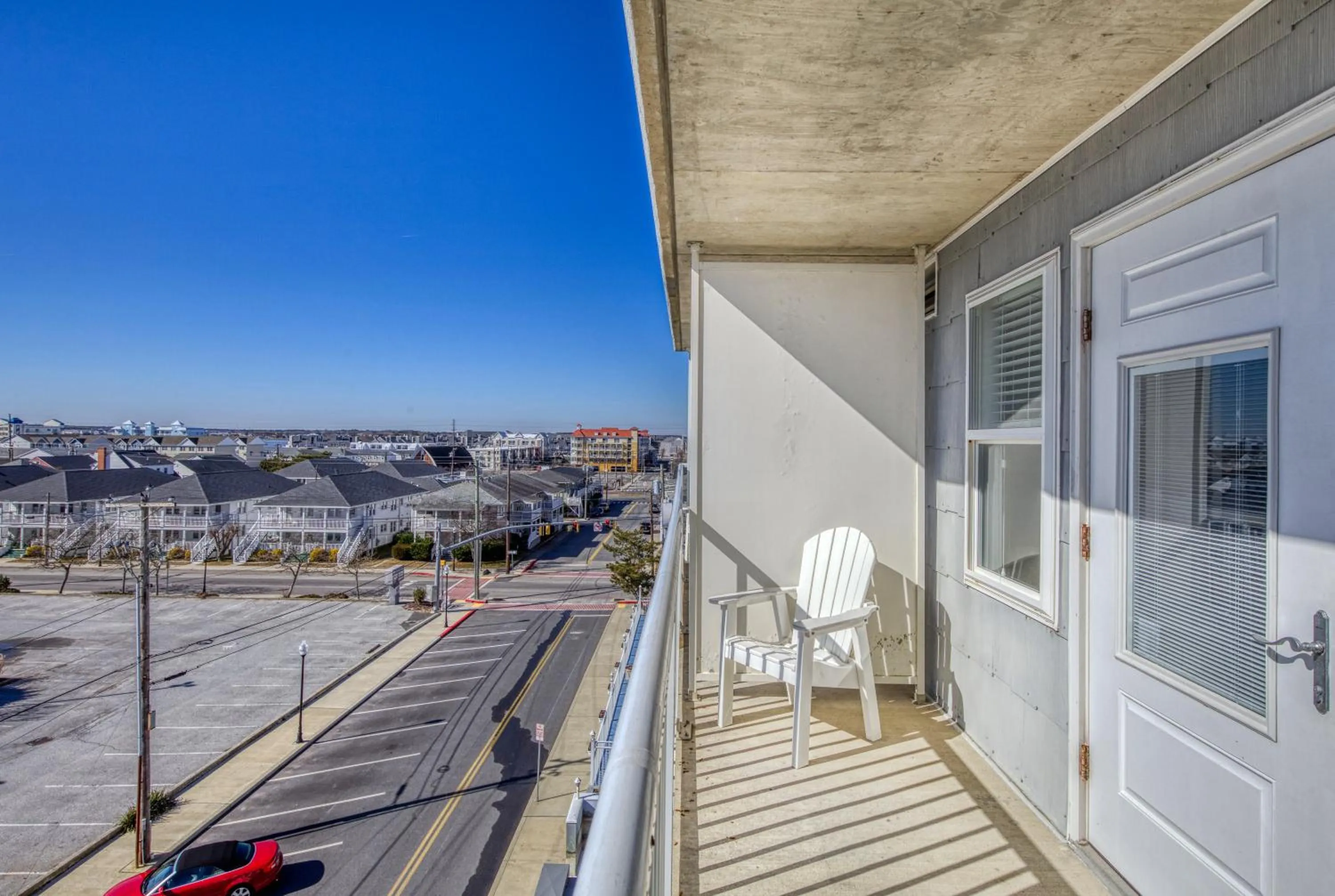 Balcony/Terrace in Commander Hotel & Suites