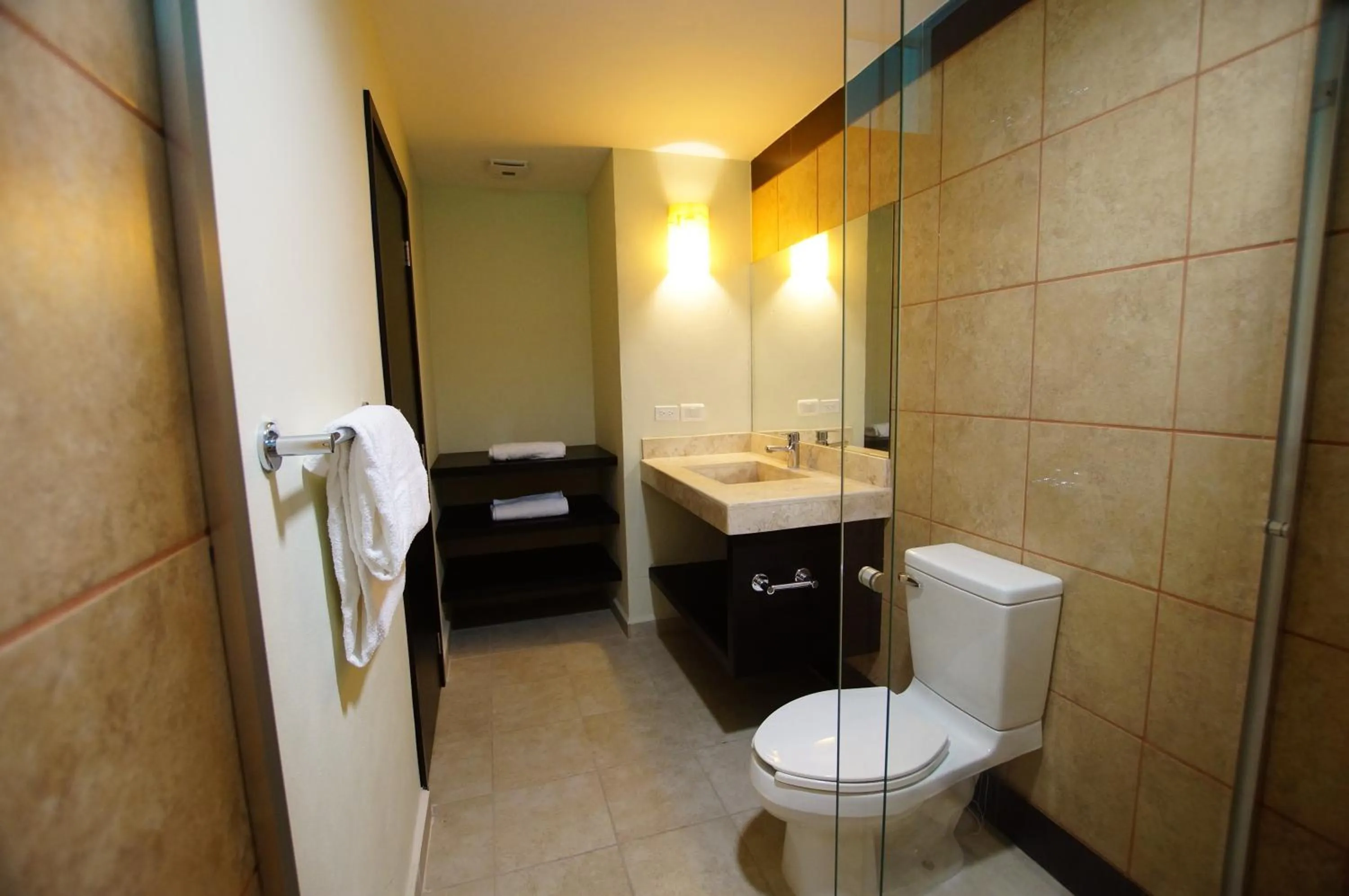 Bathroom in Angelo's Hotel