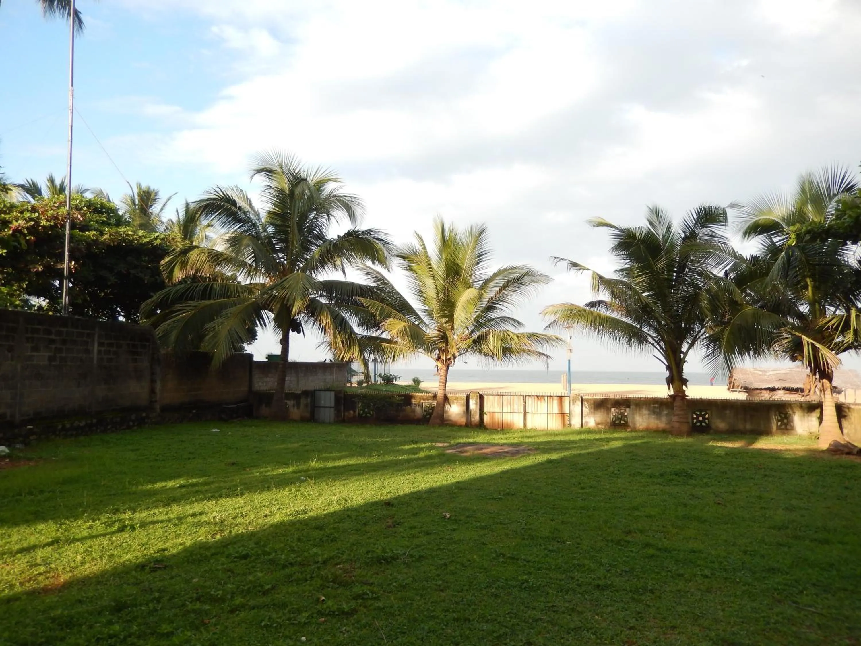 Garden in Janishi Residencies