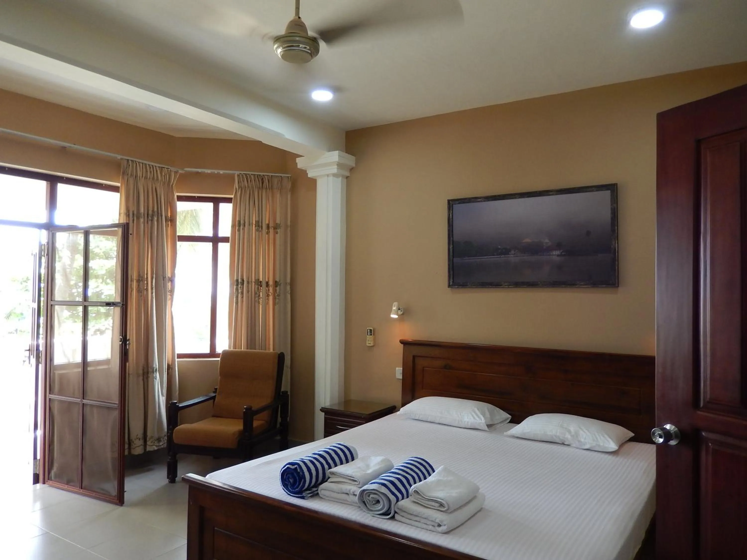 Bedroom, Bed in Janishi Residencies