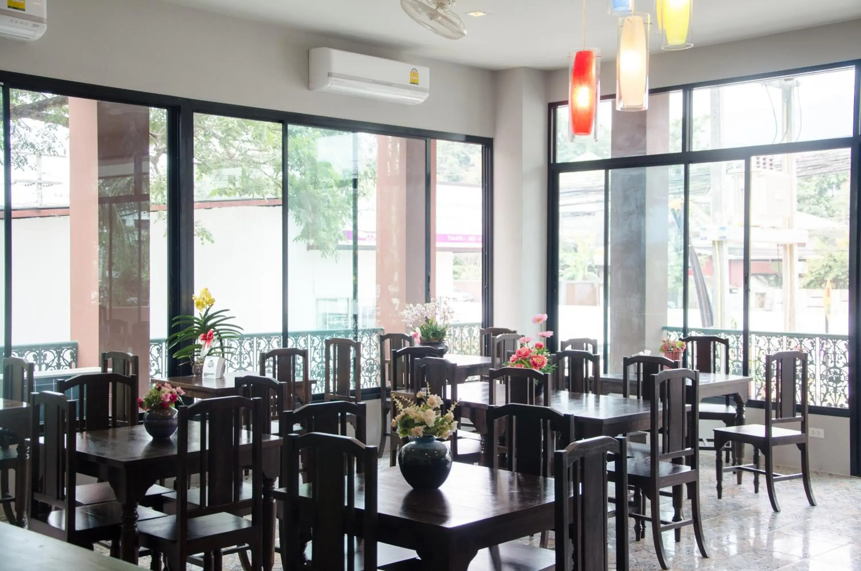 Restaurant/places to eat in The Sun Terrace Restaurant/places to eat in The Sun Terrace