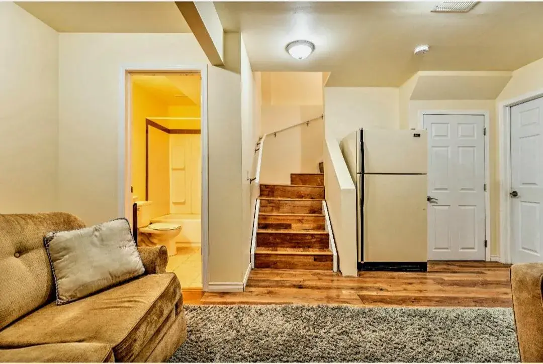 Two-Bedroom Apartment in Basement Apartment Two-Bedroom Apartment in Basement Apartment