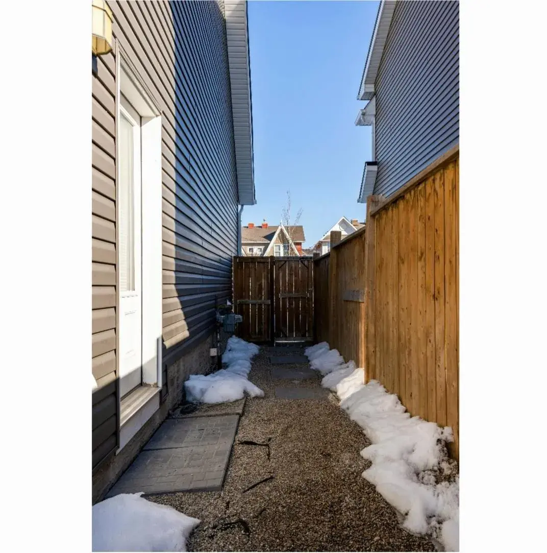 Two-Bedroom Apartment in Basement Apartment Two-Bedroom Apartment in Basement Apartment