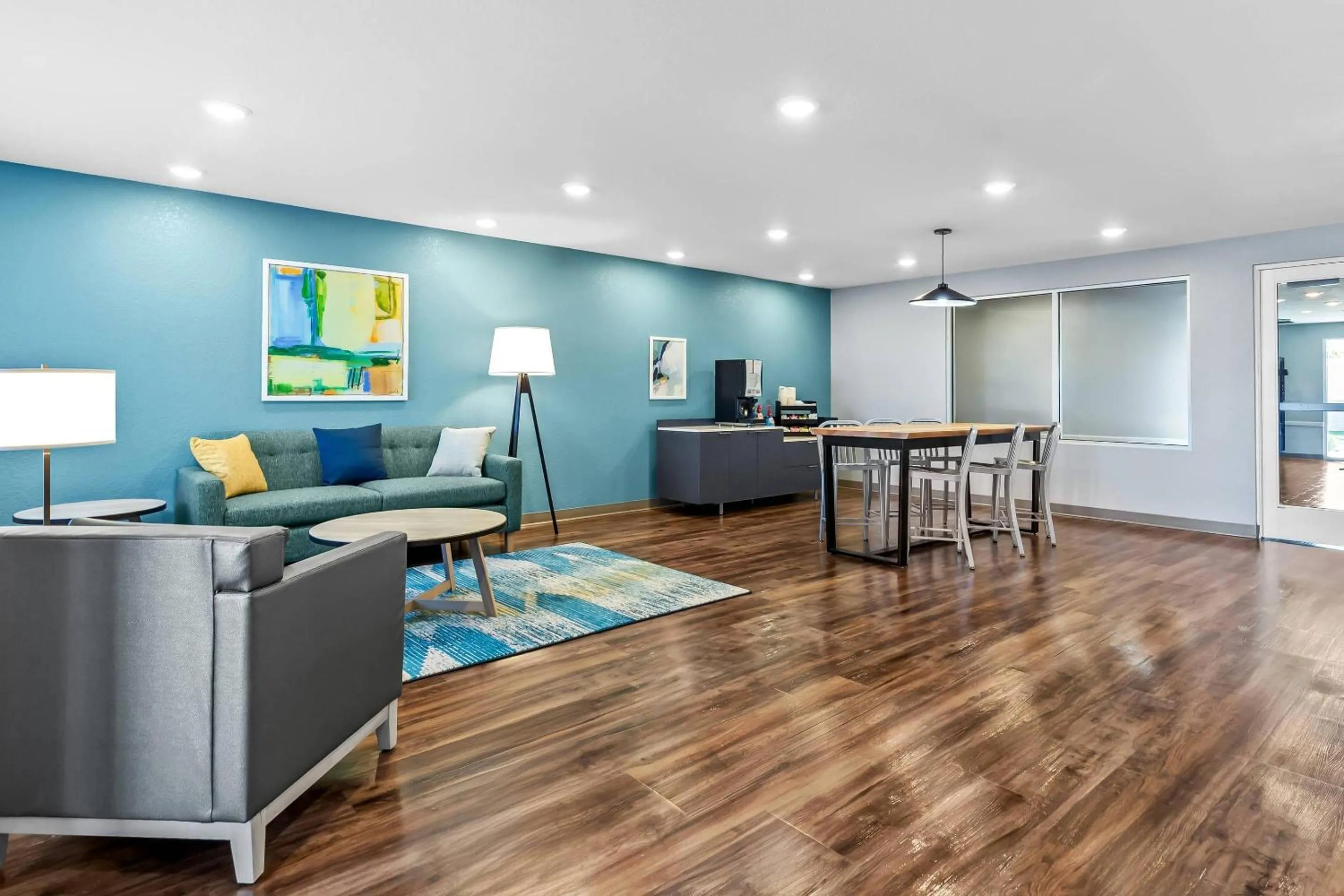 Lobby or reception in WoodSpring Suites St Peters-OFallon