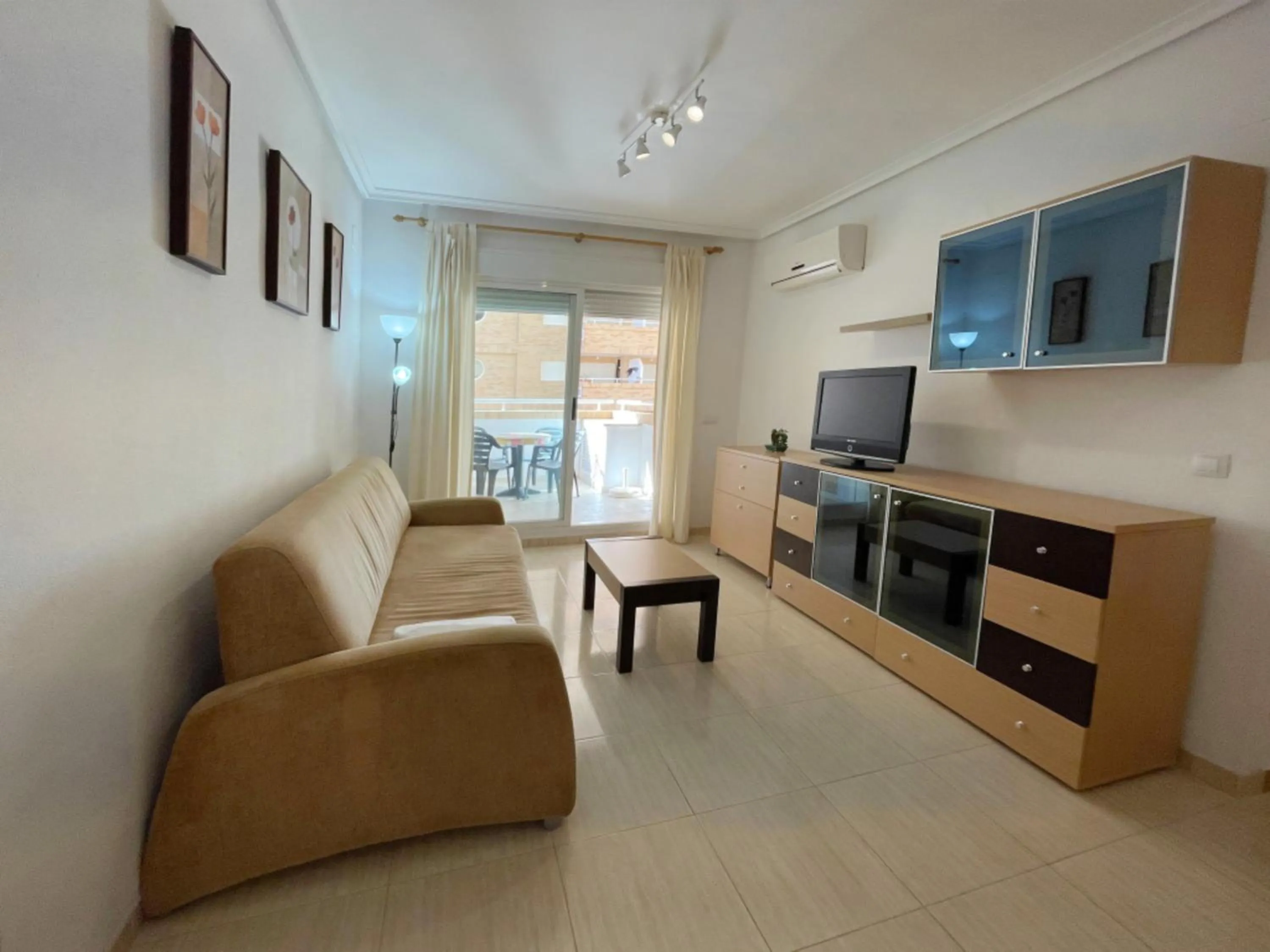 TV and multimedia in Apartamentos 3000 Marina D'Or