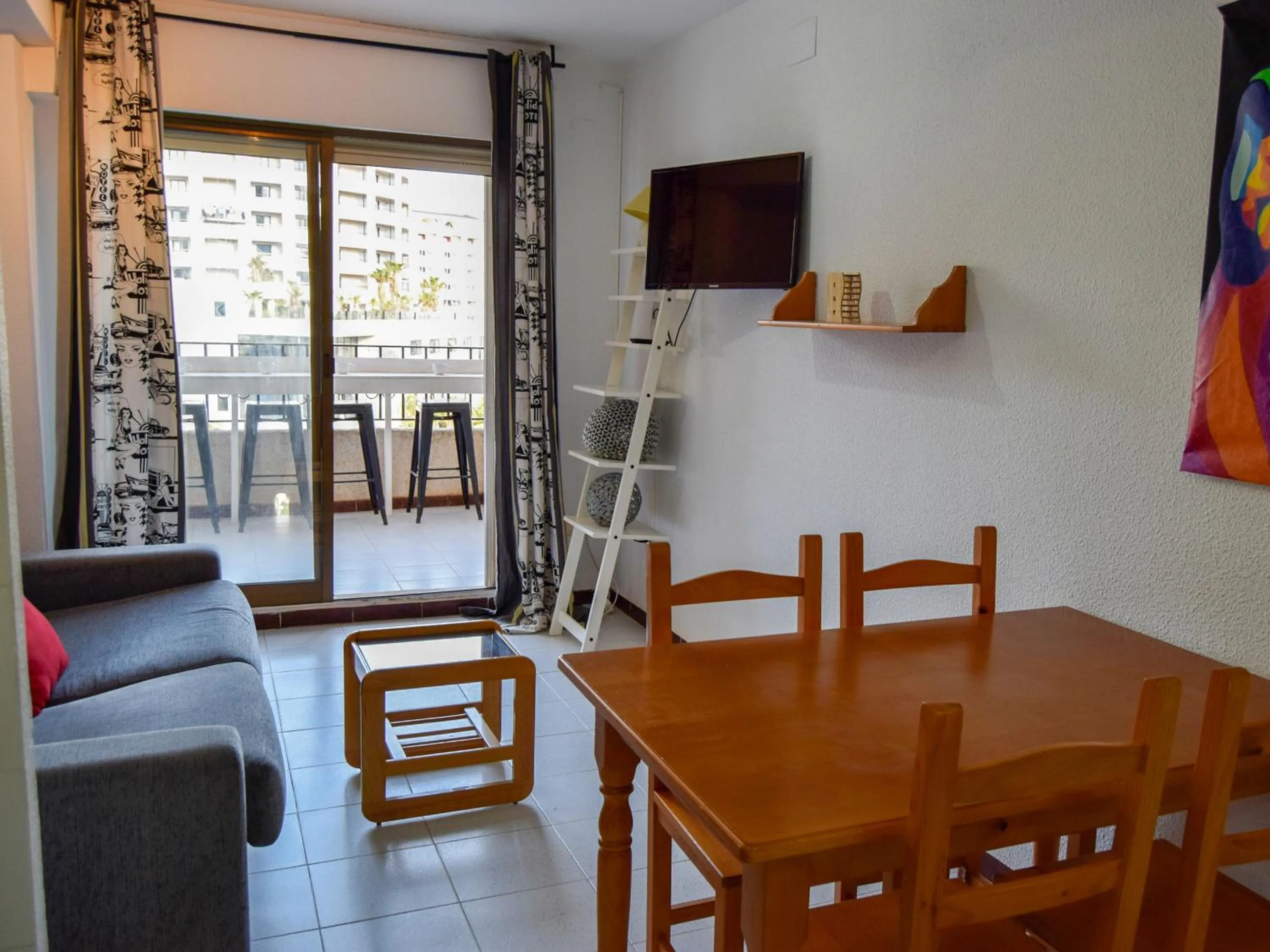 TV and multimedia in Apartamentos 3000 Marina D'Or