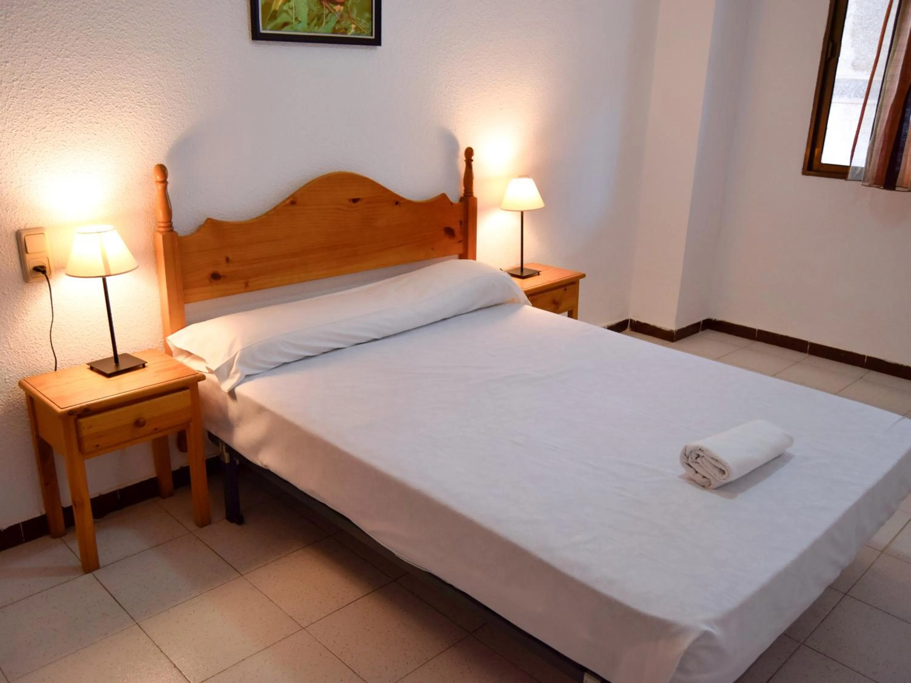 Bedroom, Bed in Apartamentos 3000 Marina D'Or