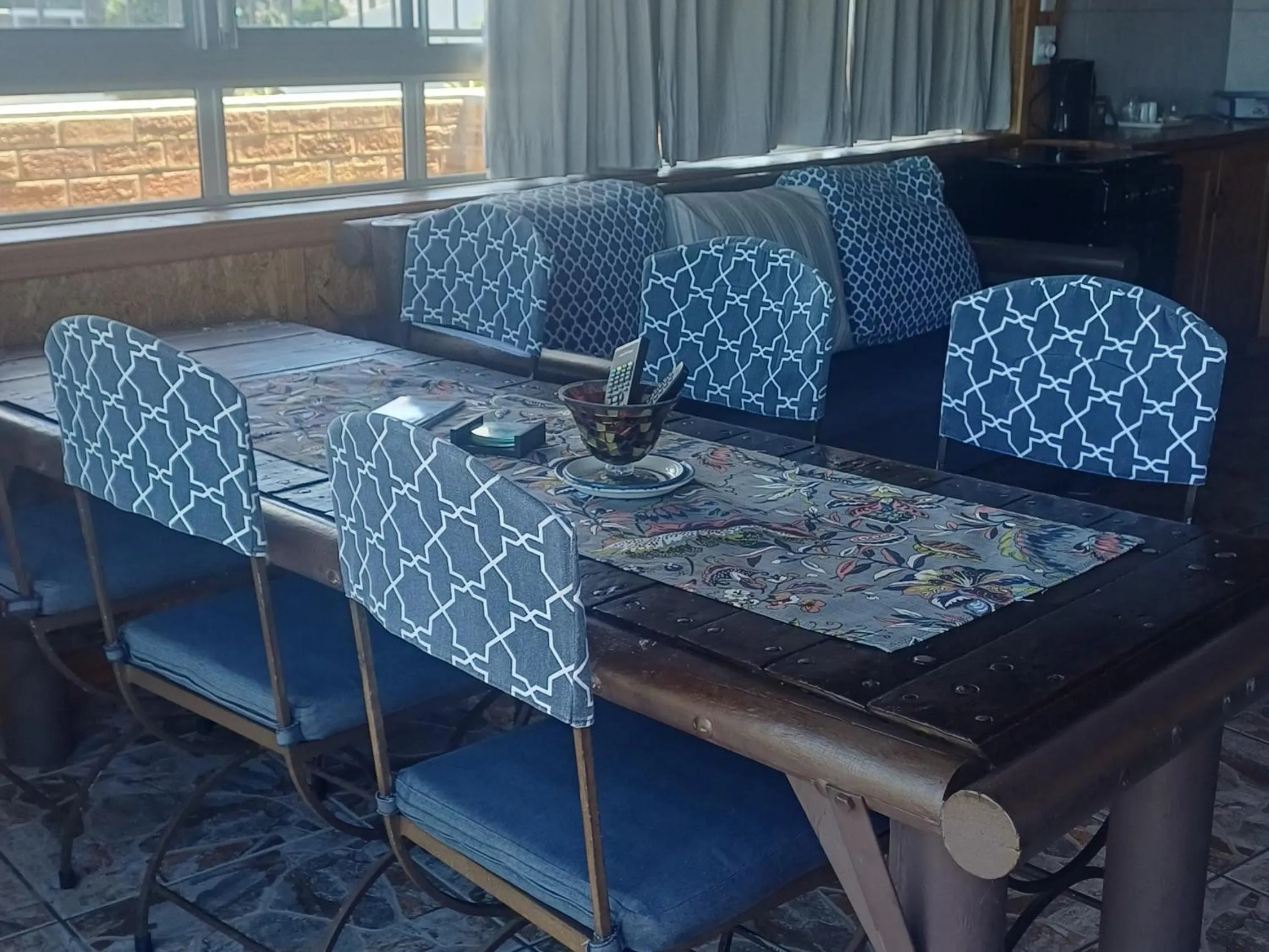 Walkerview Apartments