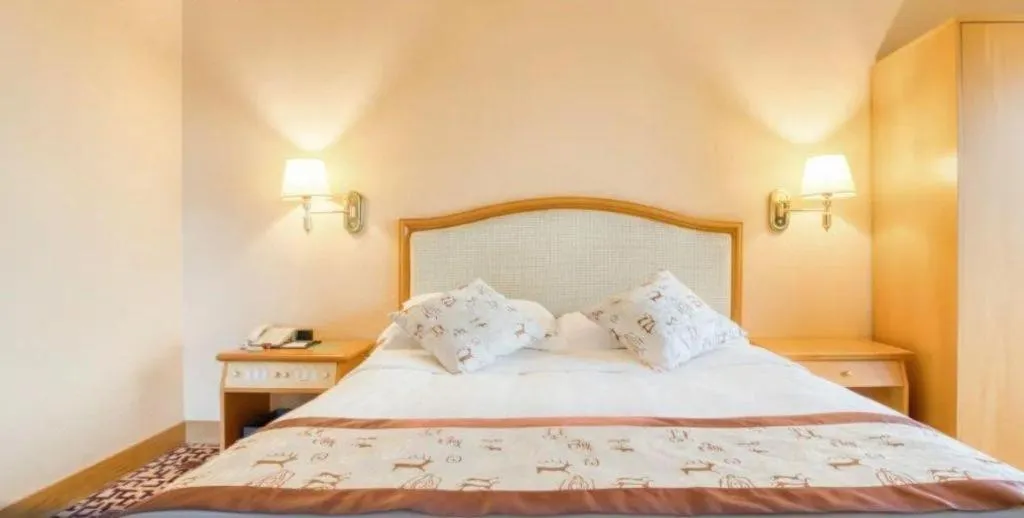 Bed in Changchun Garden Hotel