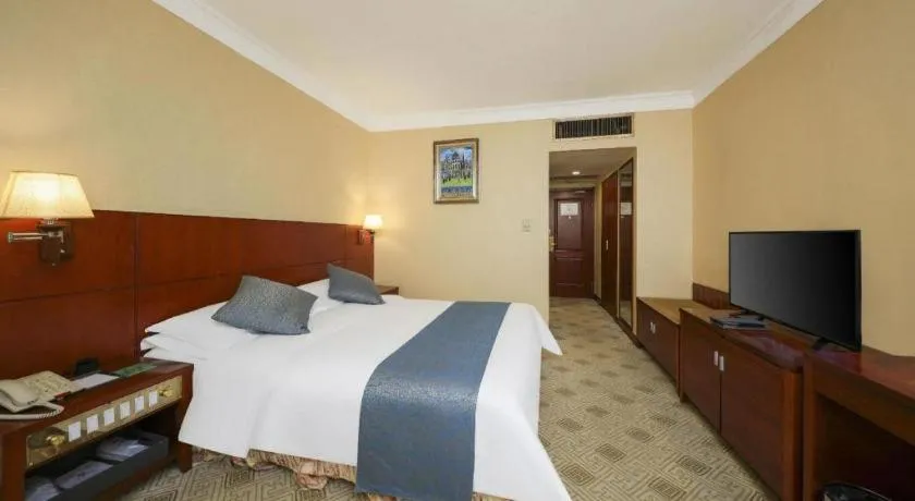 Bed in Changchun Garden Hotel