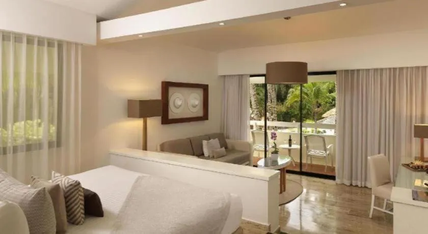 Bed in Paradisus Punta Cana Resort All Inclusive