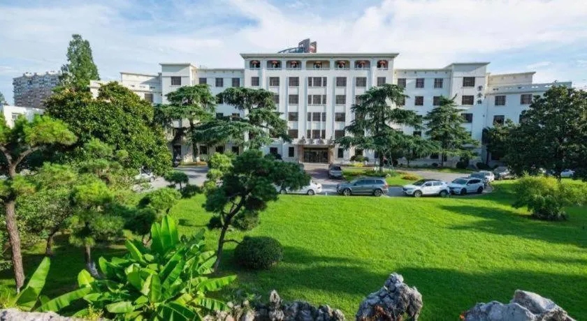 Jin Jiang Nanjing Hotel