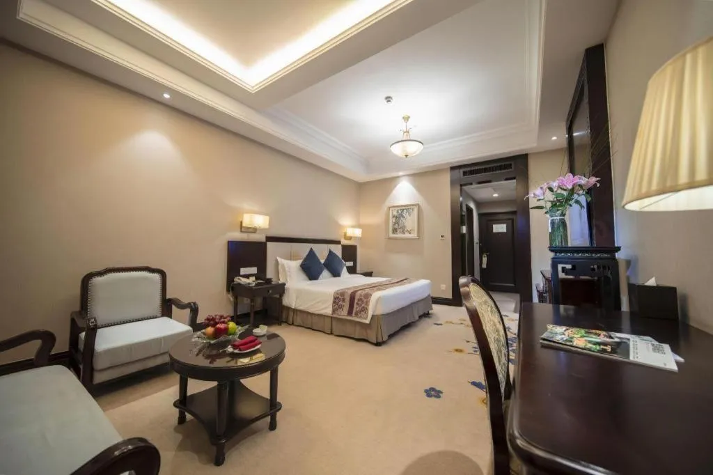 Bed in Jin Jiang Nanjing Hotel