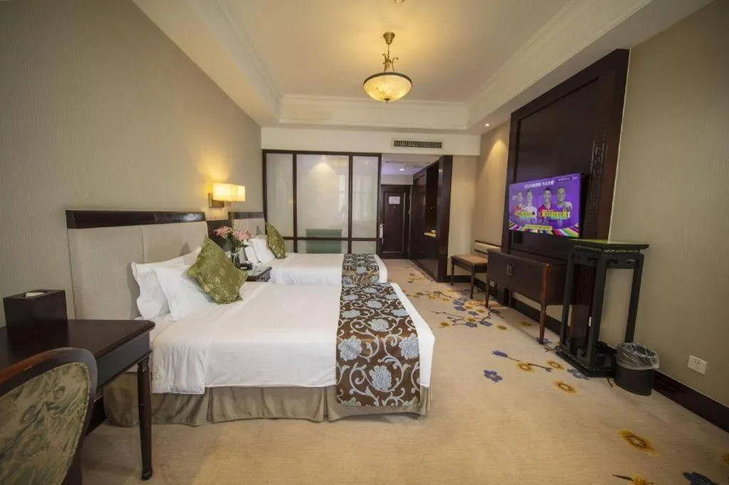 Bed in Jin Jiang Nanjing Hotel