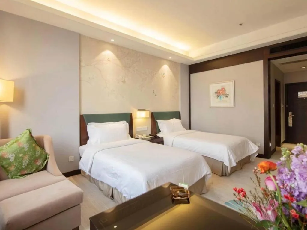 Bed in Jin Jiang Nanjing Hotel