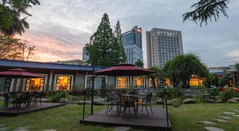 Jin Jiang Nanjing Hotel