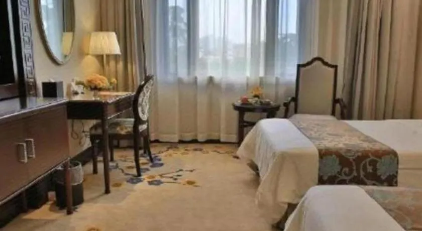 Bed in Jin Jiang Nanjing Hotel