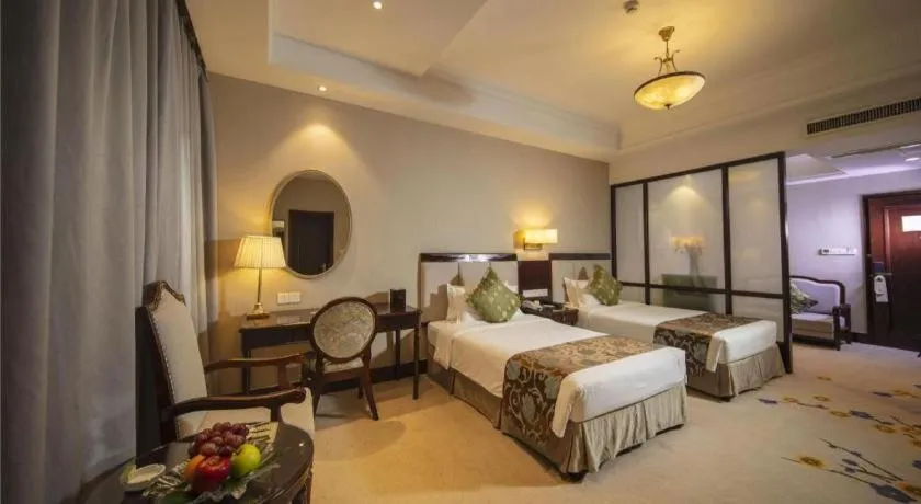 Bed in Jin Jiang Nanjing Hotel