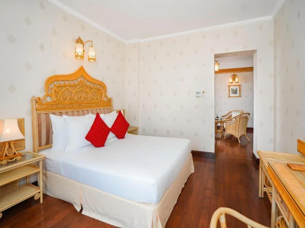 Bed in Senriver Hotel