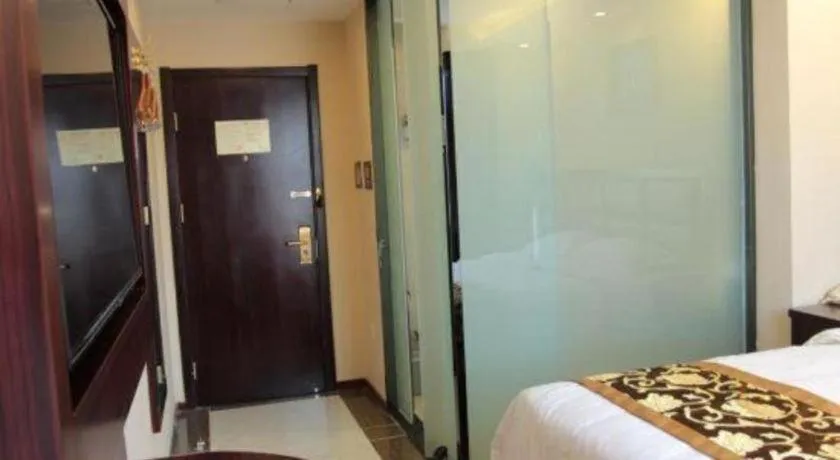 Bed in GreenTree Alliance Beijing Tiantan DonGMEn Hotel