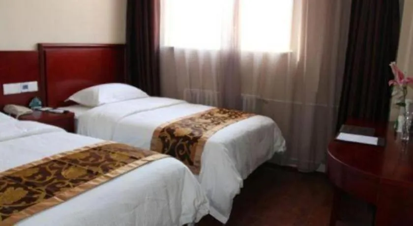 Bed in GreenTree Alliance Beijing Tiantan DonGMEn Hotel